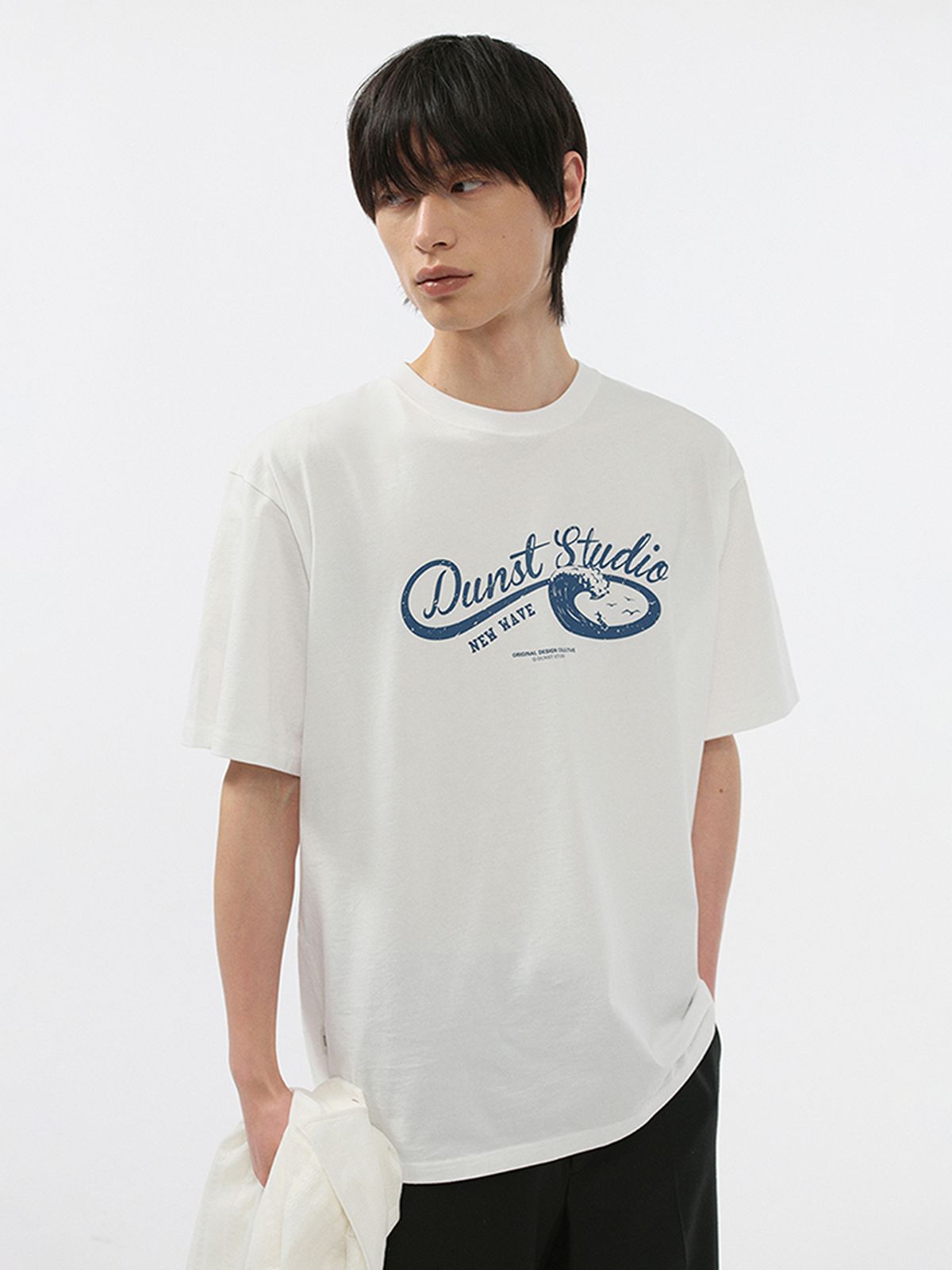 던스트 포 맨(DUNST FOR MEN) WAVE LOGO T-SHIRT_UNISEX_UDTS5B125_OFF WHITE