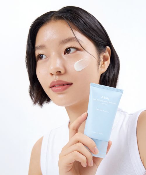 abib Aqua Bounce Hyaluronic Acid Watery Sun Serum SPF50+ PA++++ 50ml (+3 random sunscreen samples)