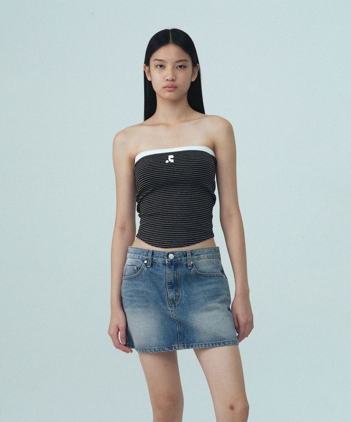레스트앤레크레이션(REST&RECREATION) STRIPE TUBE TOP - BLACK