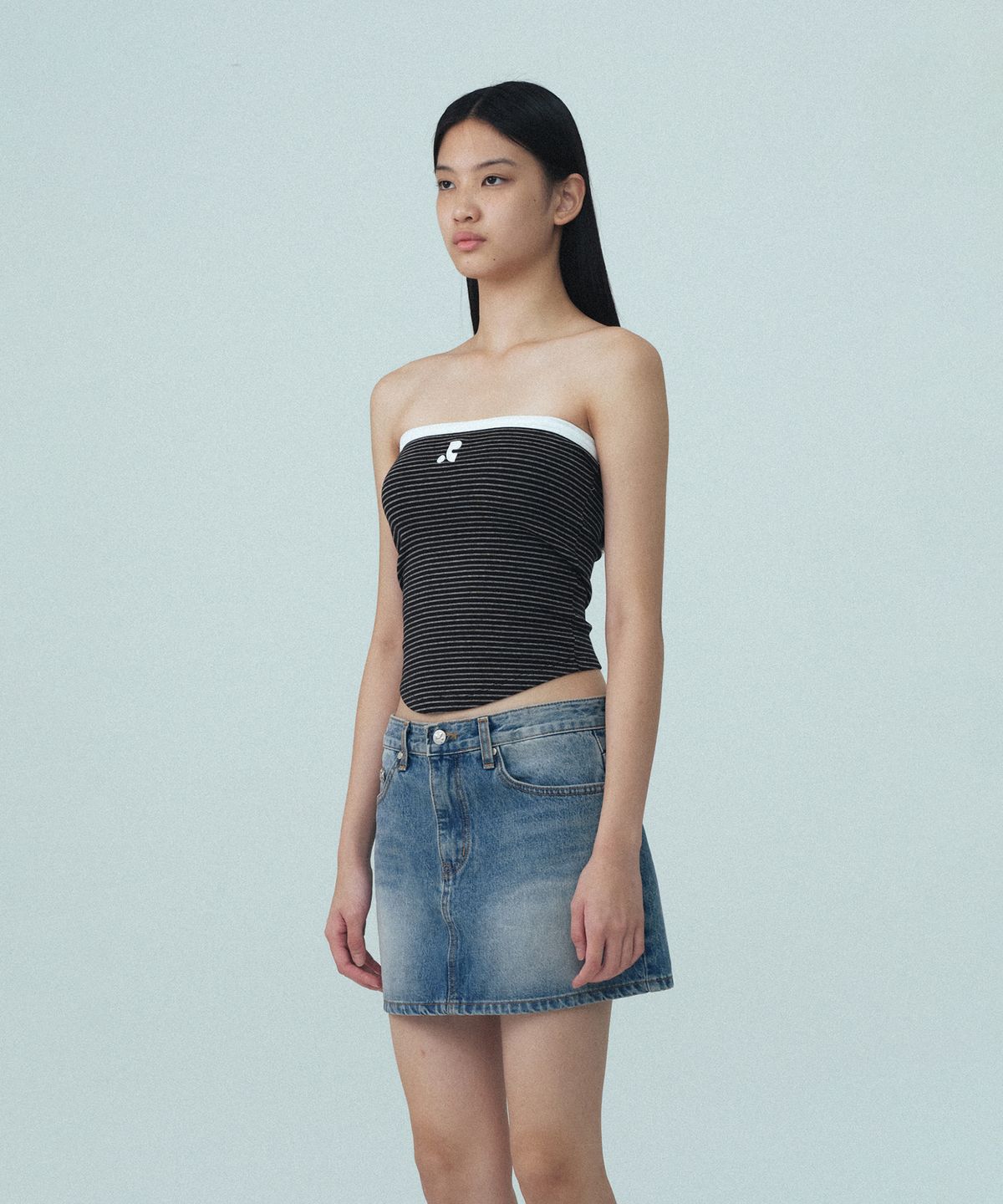 레스트앤레크레이션(REST&RECREATION) STRIPE TUBE TOP - BLACK