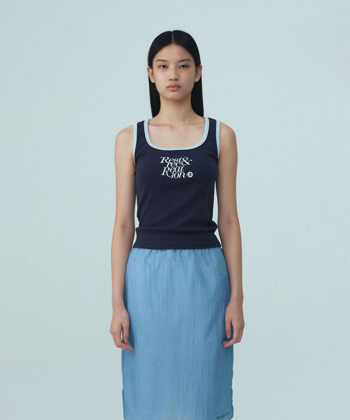 레스트앤레크레이션(REST&RECREATION) SQUARE NECK SLEEVELESS - NAVY