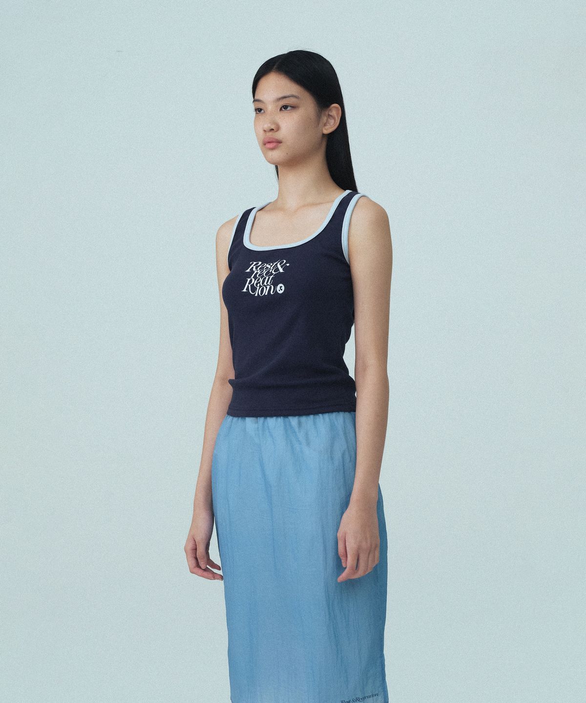 레스트앤레크레이션(REST&RECREATION) SQUARE NECK SLEEVELESS - NAVY