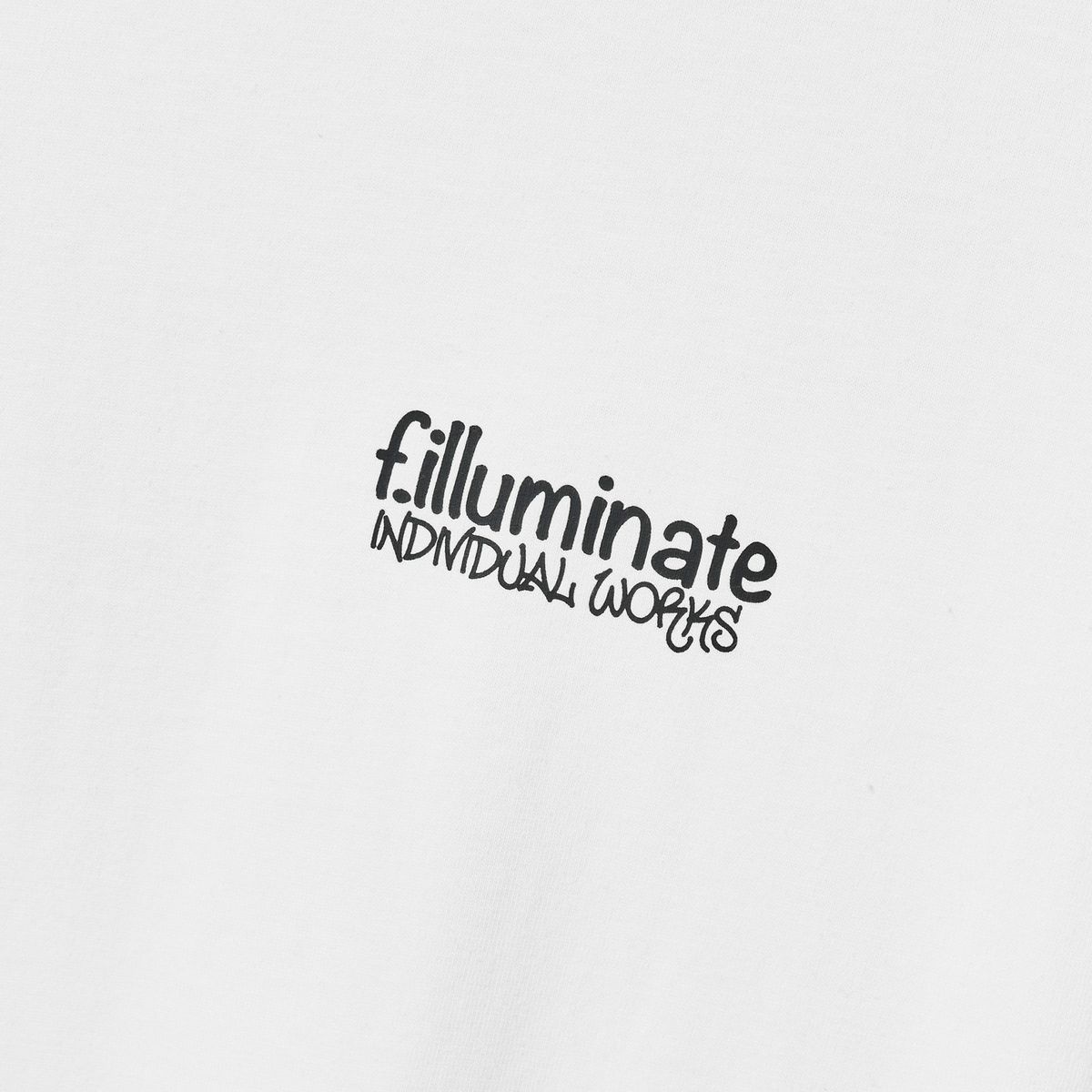 필루미네이트(FILLUMINATE) 너티 백 프린팅 티셔츠-화이트