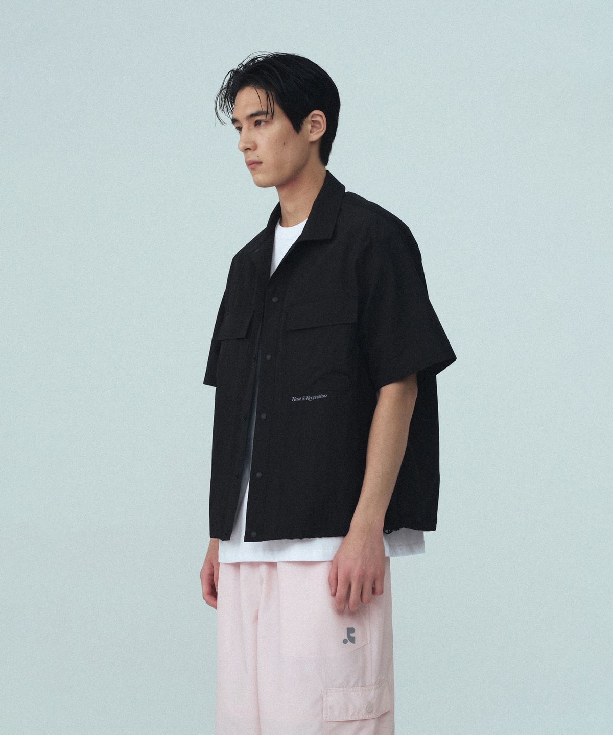 레스트앤레크레이션(REST&RECREATION) NYLON HALF SHIRT - BLACK