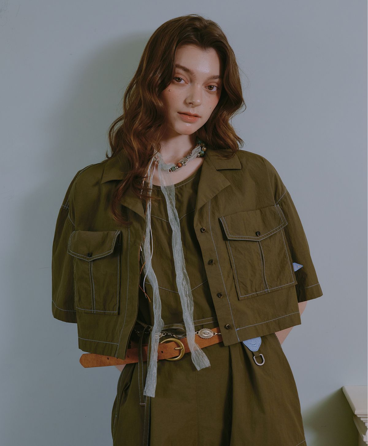 누크피터(NUUKFITTER) HUNTER CROP BOXY SHIRT_WOMEN [KHAKI]