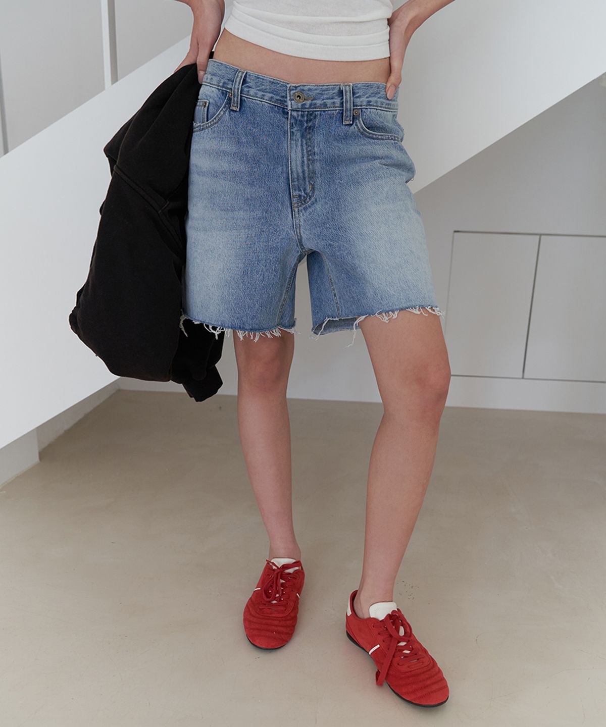 랑거(LANGER) short iconic regular half denim jeans