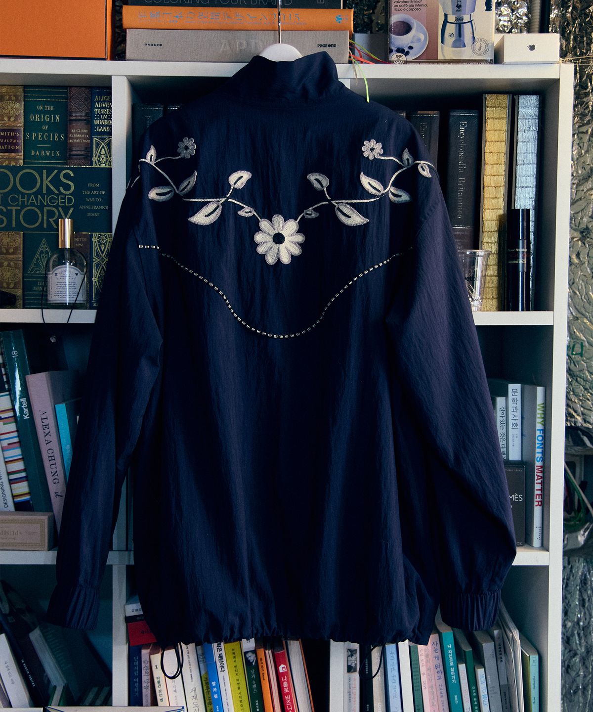 프리터(FRITUR) Embroidery Western Windbreaker Navy_F251JK06
