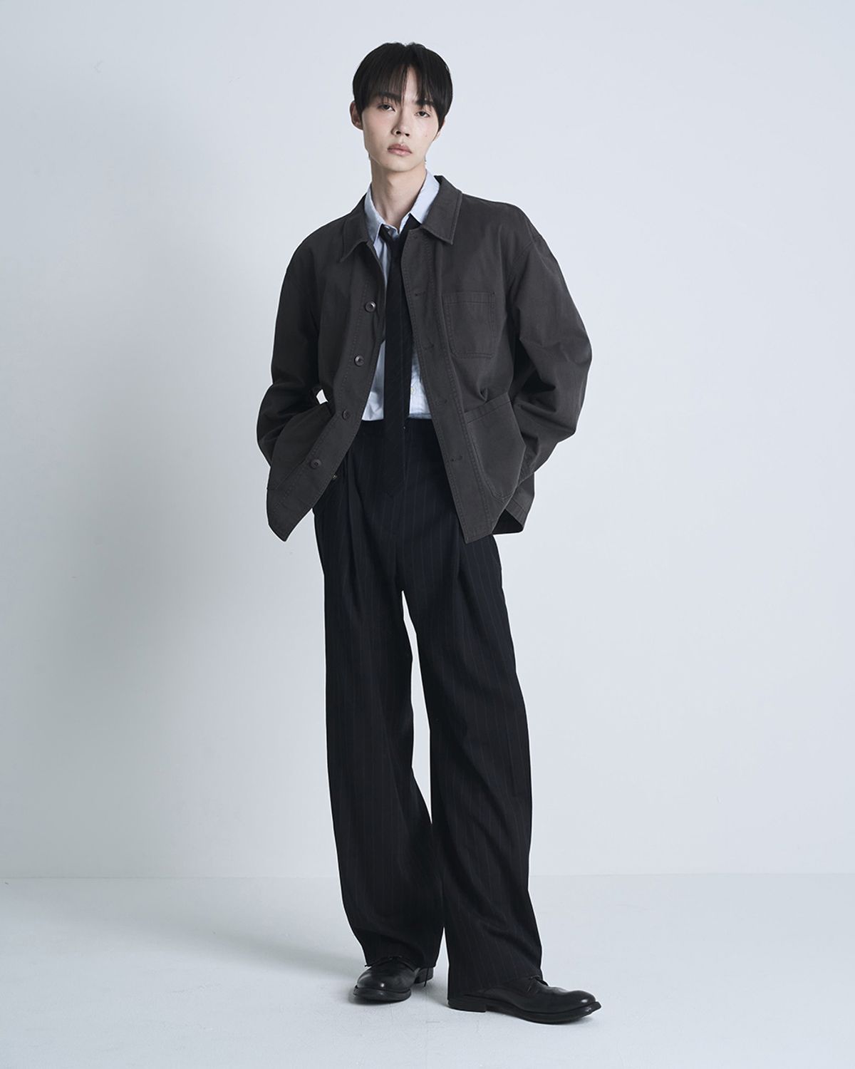 포커페이스(POKERFACE) SLIM TIE BLUE STRIPE