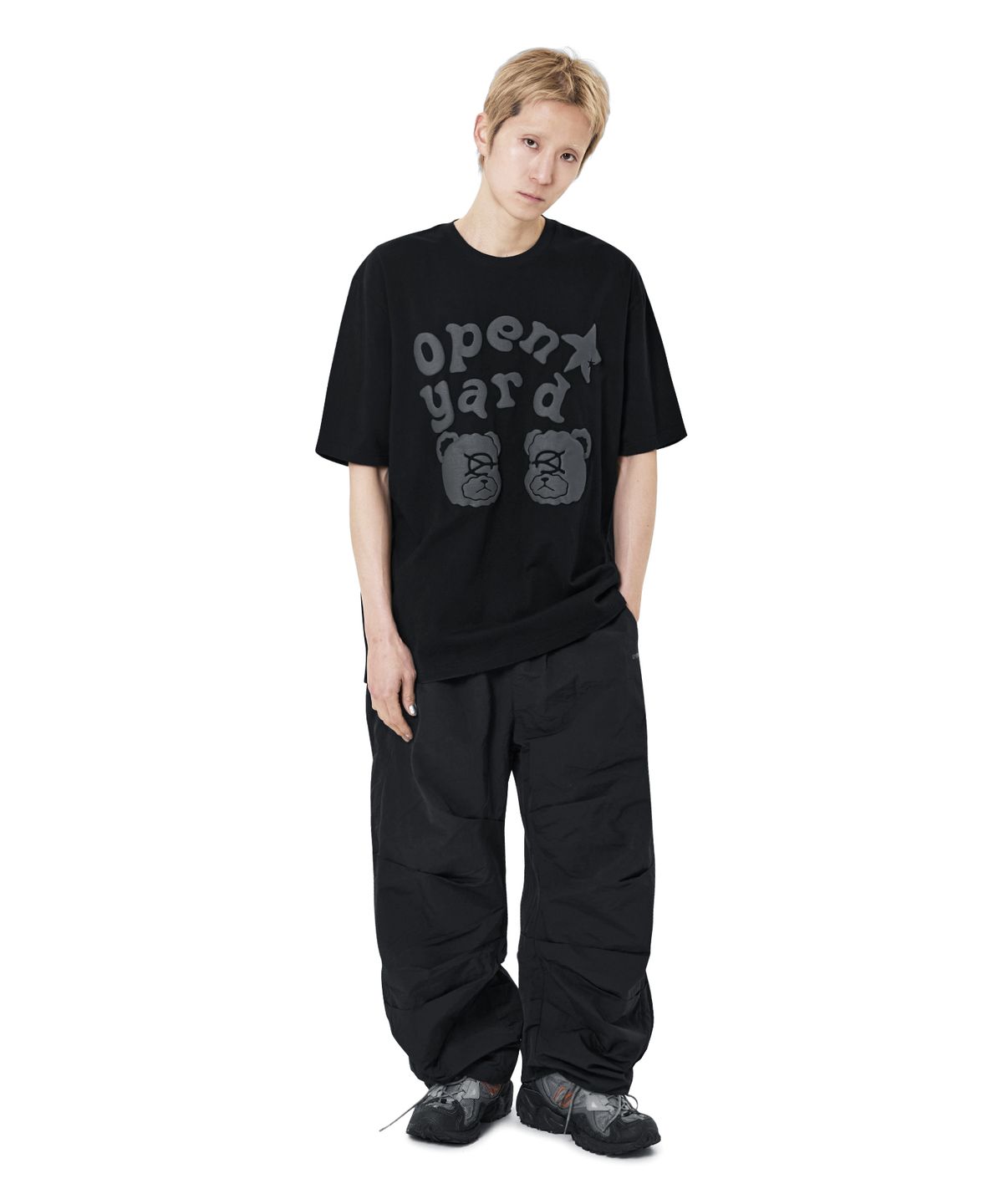오픈야드(오와이)(OPENYARD(OY)) EMBOSSED ODOLLY TEE - BLACK