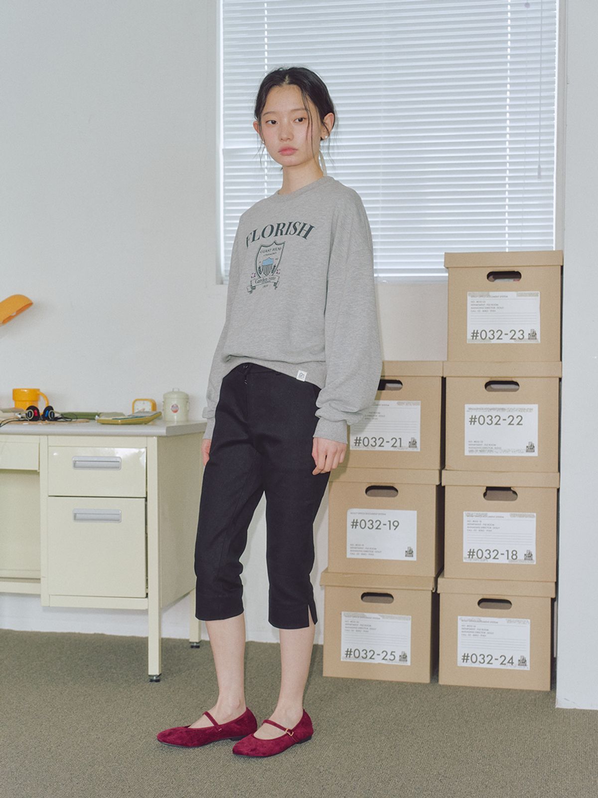 로우비(LOWBI) FLOWER FIELD SWEAT SHIRTS GREY