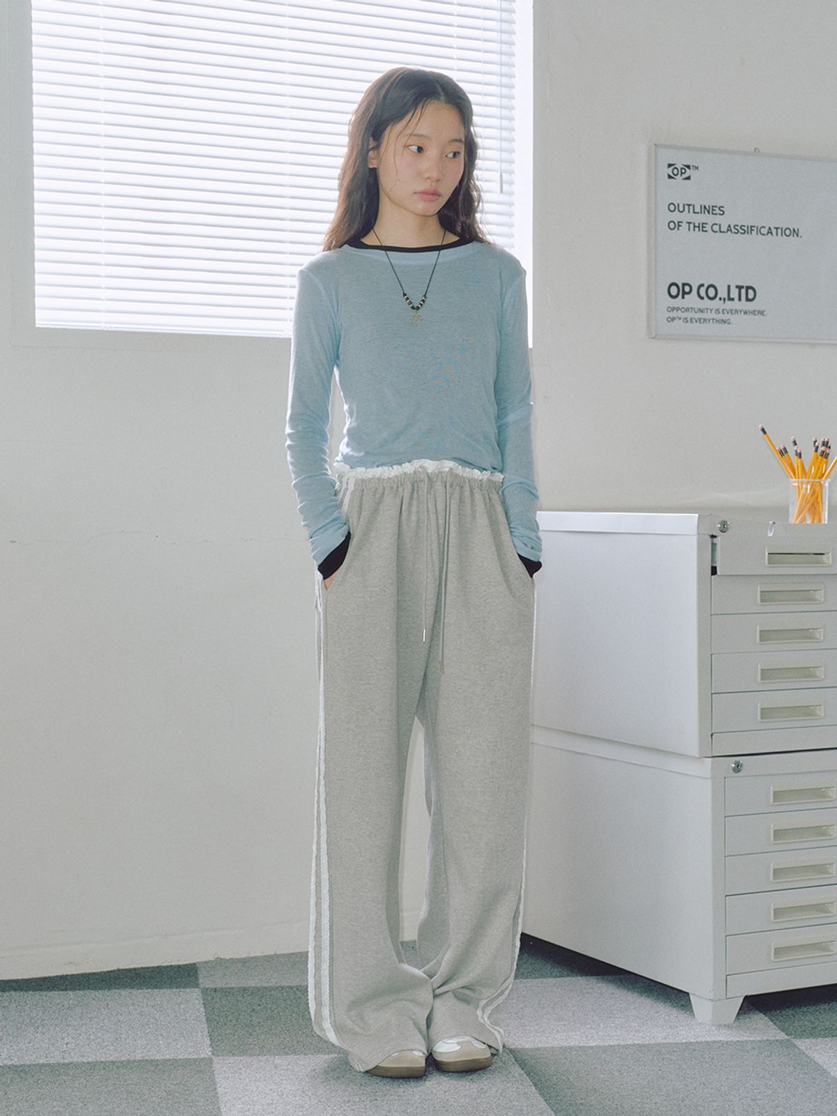 로우비(LOWBI) LACE WIDE PANTS GREY