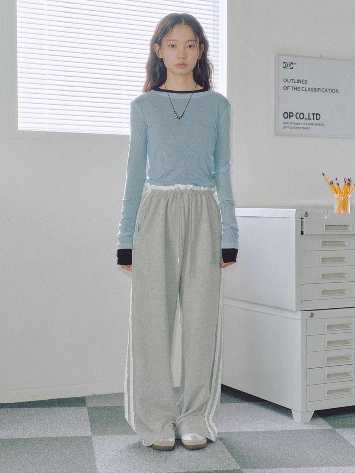 로우비(LOWBI) LACE WIDE PANTS GREY