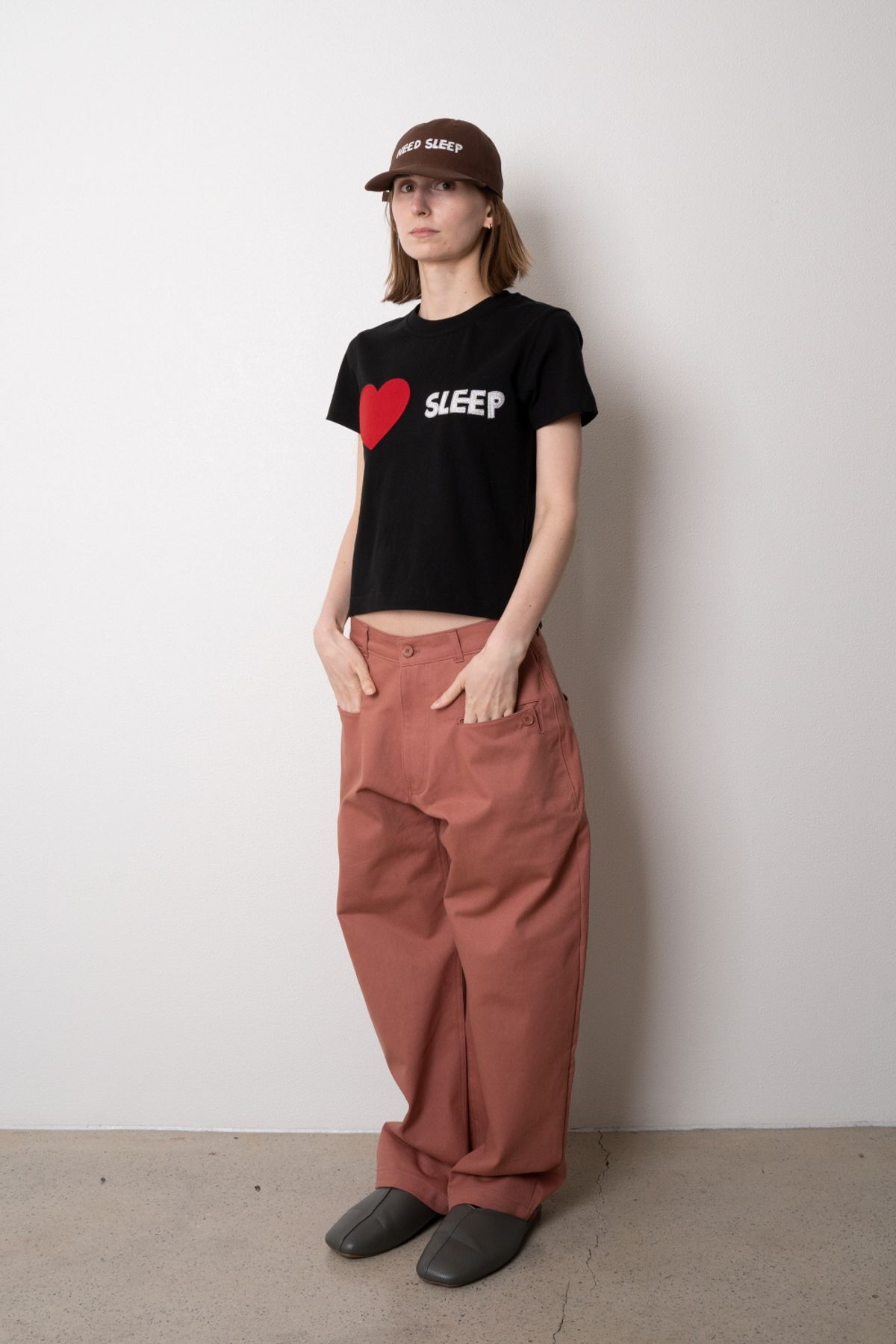 니드슬립(NEED SLEEP) 1/2 i love sleep tee [black]