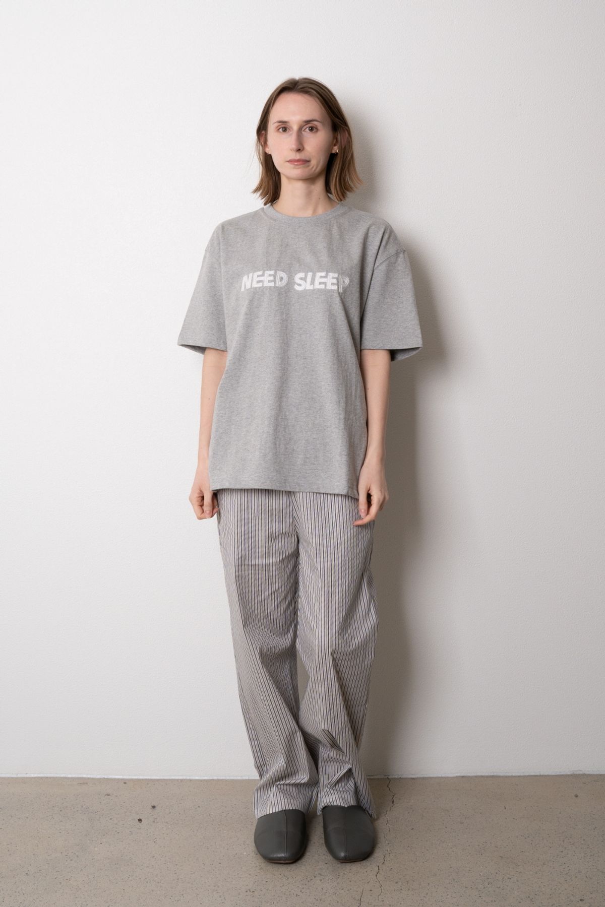 니드슬립(NEED SLEEP) need sleep tee [melange grey]