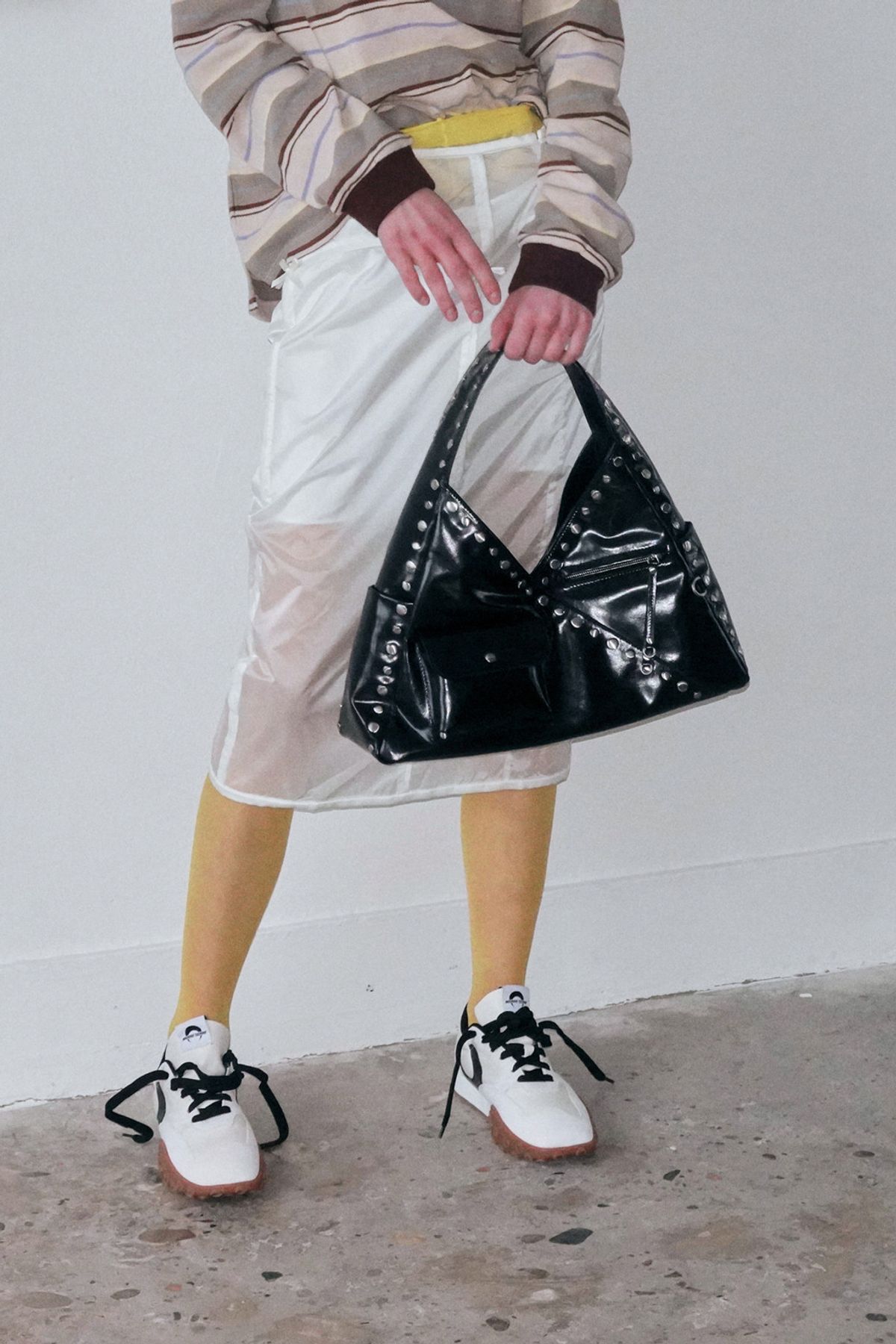 쿠론(COURONNE) Aster Tote 38_RCBTX25149BKX