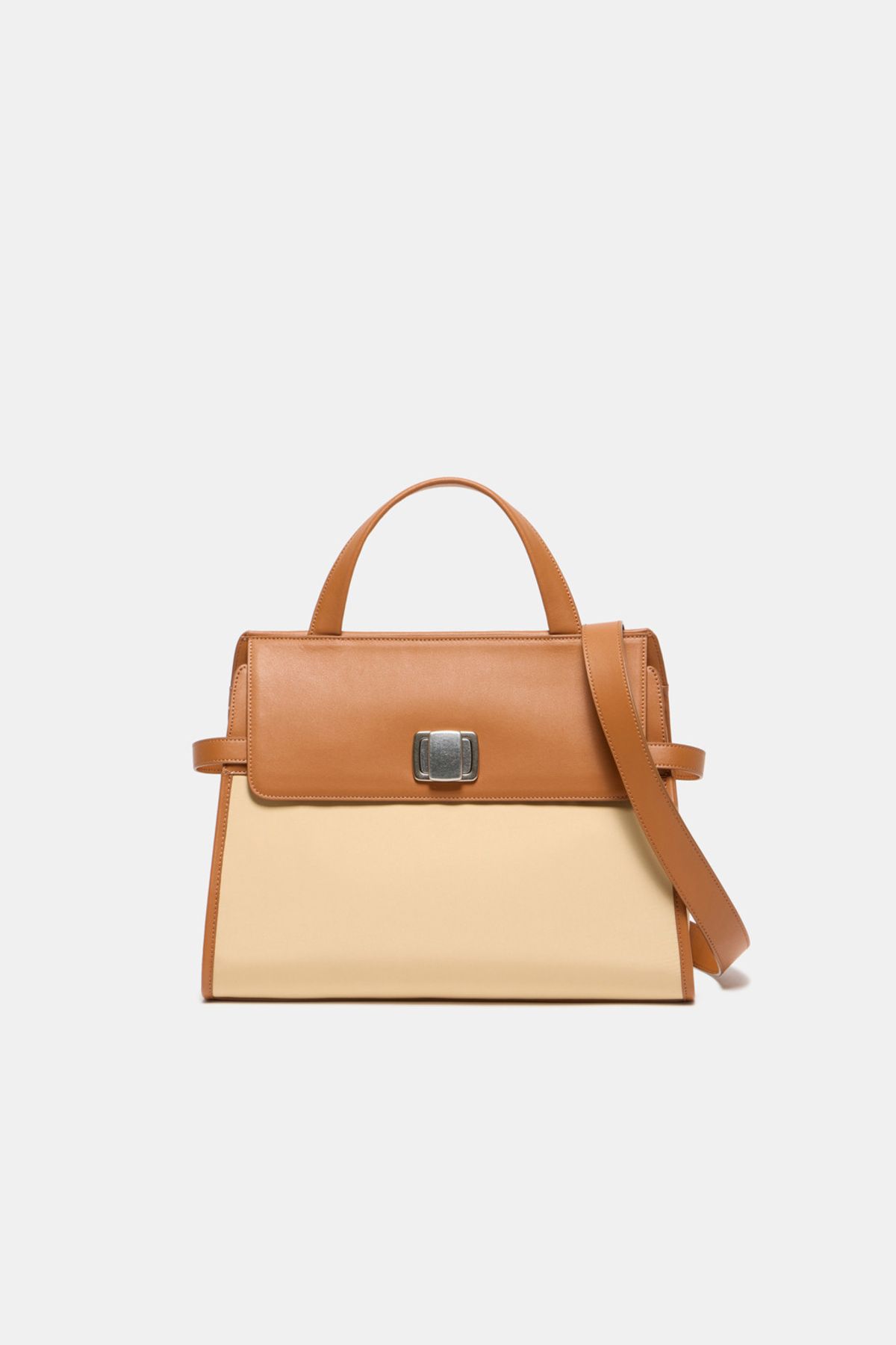 쿠론(COURONNE) Facade Noa Tote 36 Nylon_RCBTX25142CMX