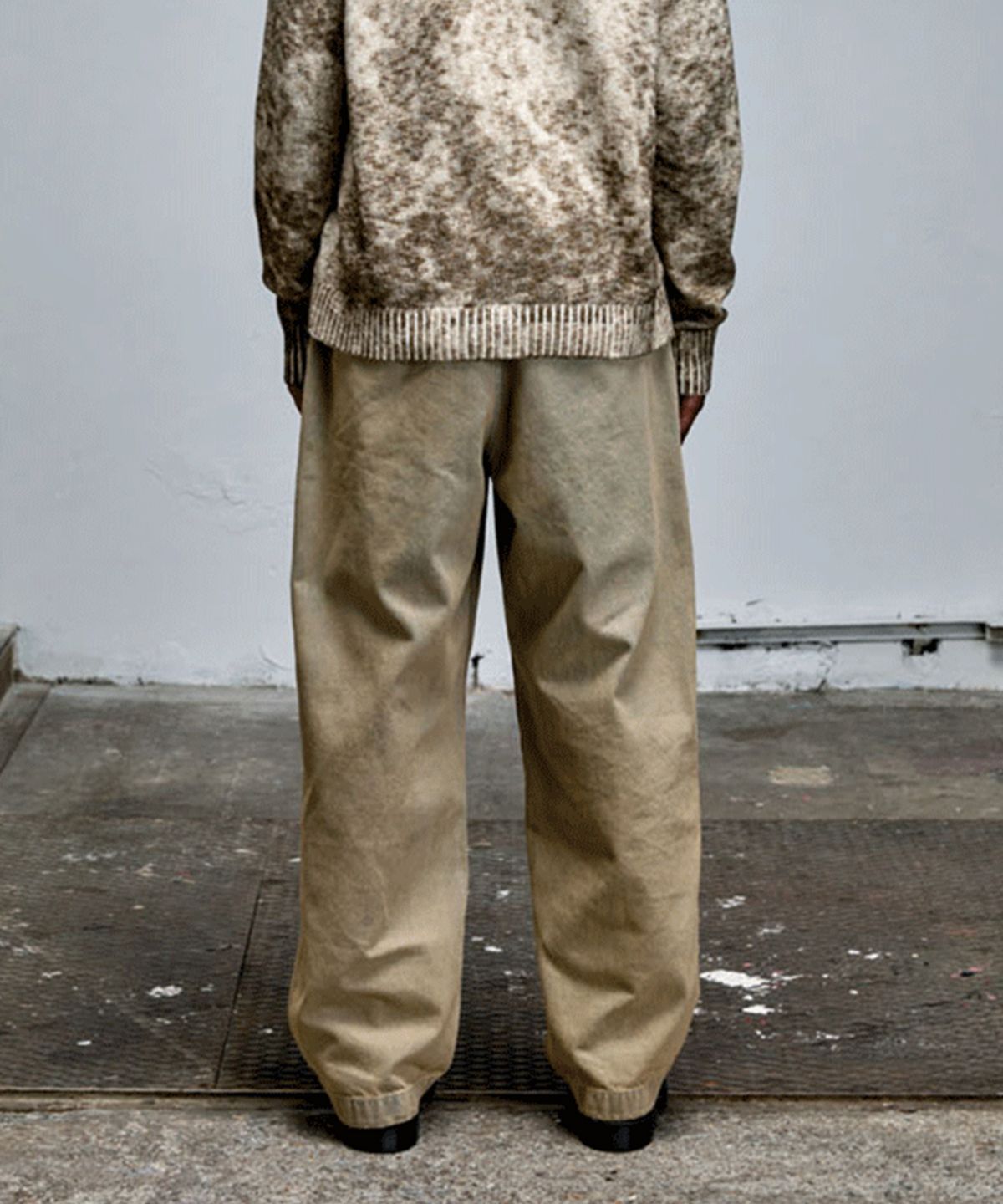 에르에르(ERER) Embroidered Detail Denim Pants Beige