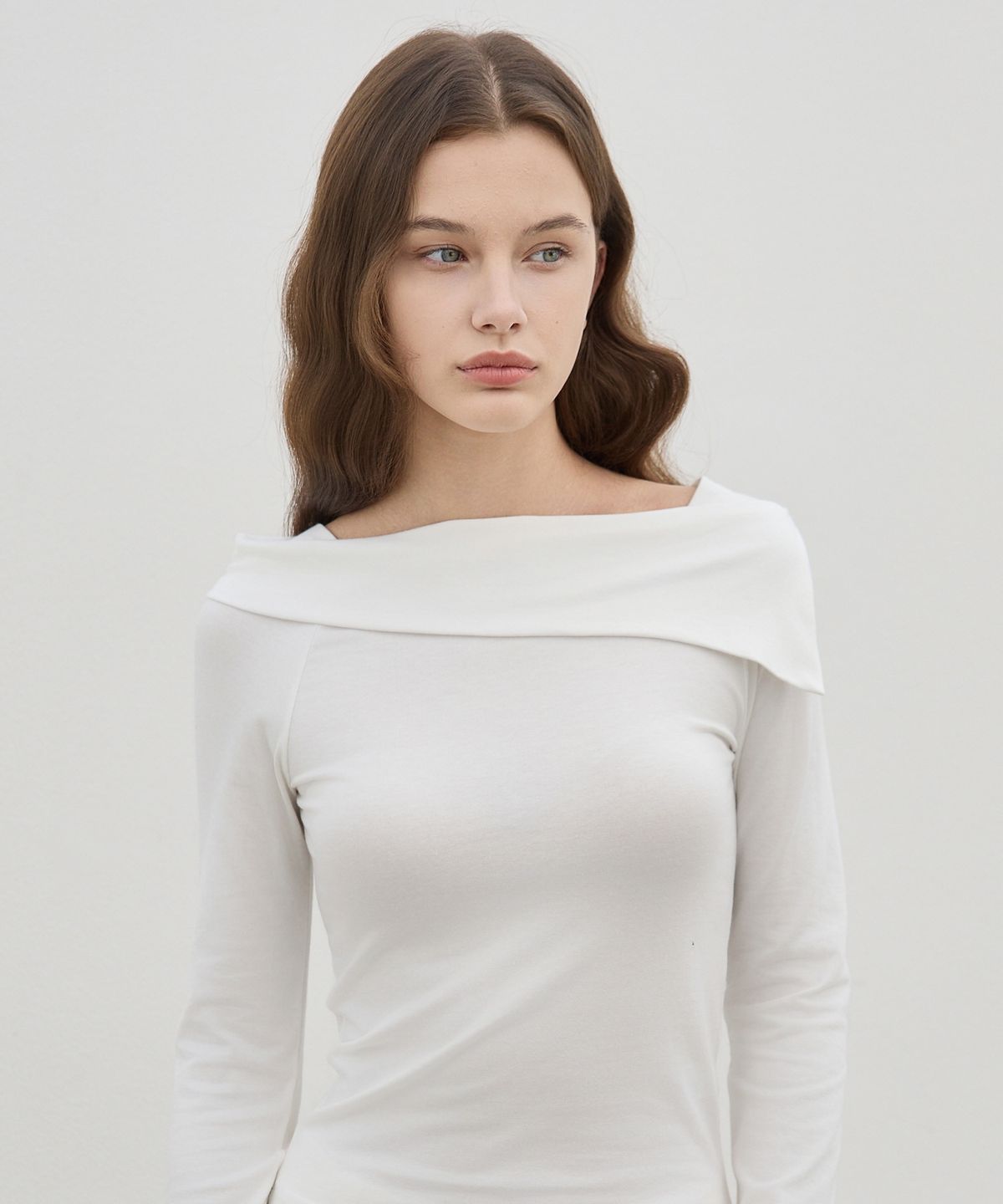 엘리오티(ELLIOTI) Off Shoulder LS Ts_2Color