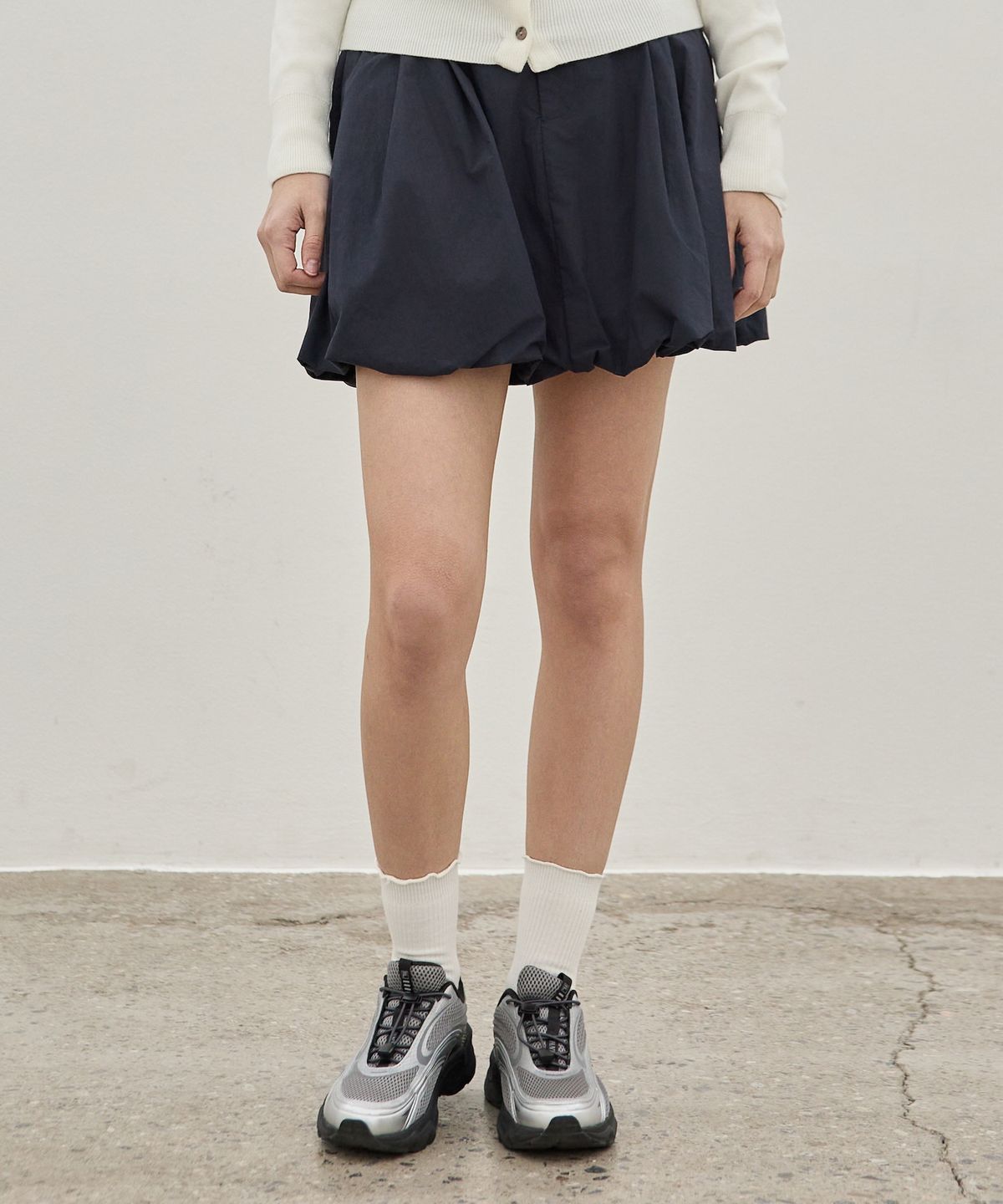 엘리오티(ELLIOTI) Nylon Balloon Skirts_2Color