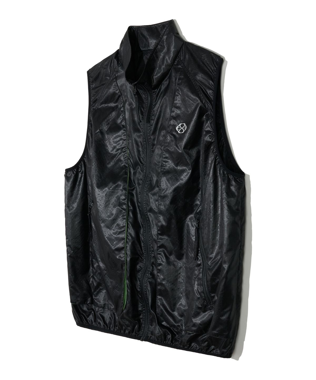 논타입(NONTYPE) HIDDEN EFFECT LIGHT WIND VEST (BLACK)