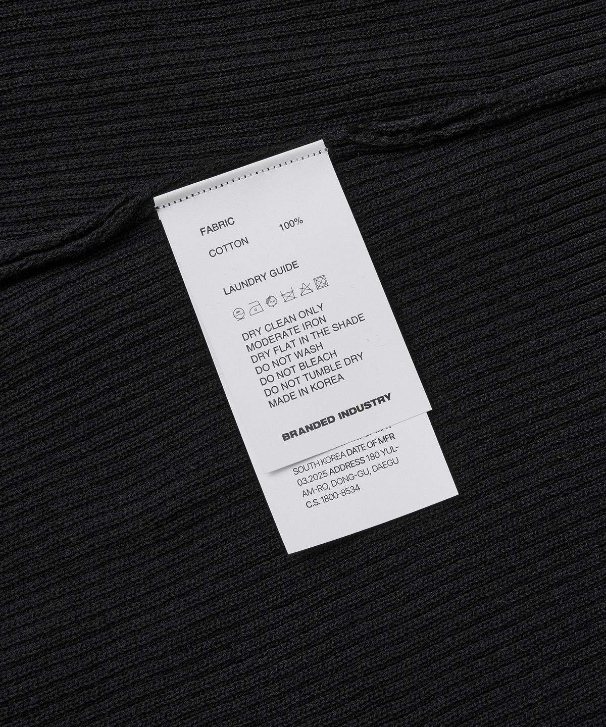 브랜디드(BRANDED) HARD TWIST RIBBED HENLEY NECK KNIT [BLACK]