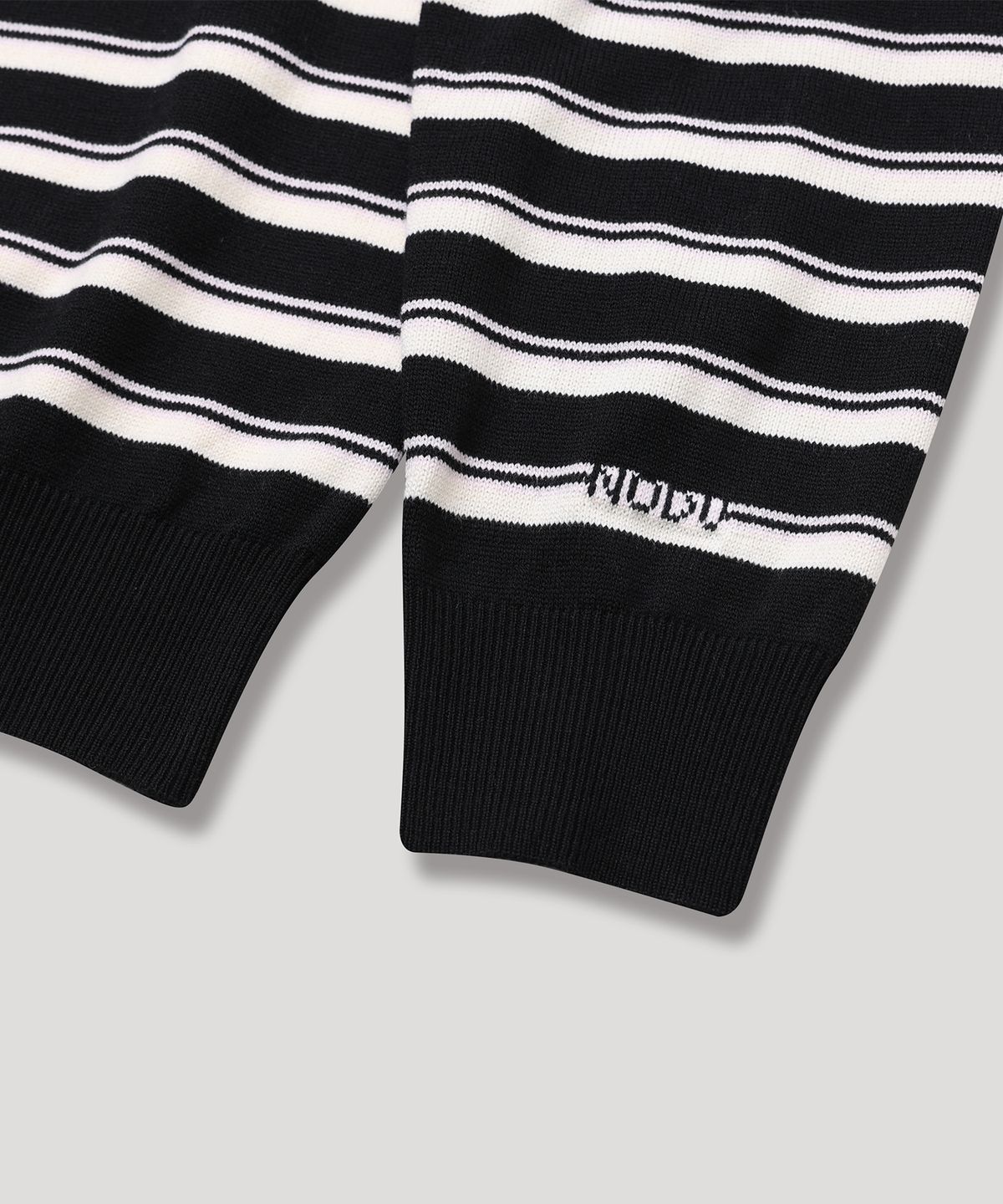 노드유(NODU) 카라 투톤 스트라이프 니트 티셔츠 [블랙]