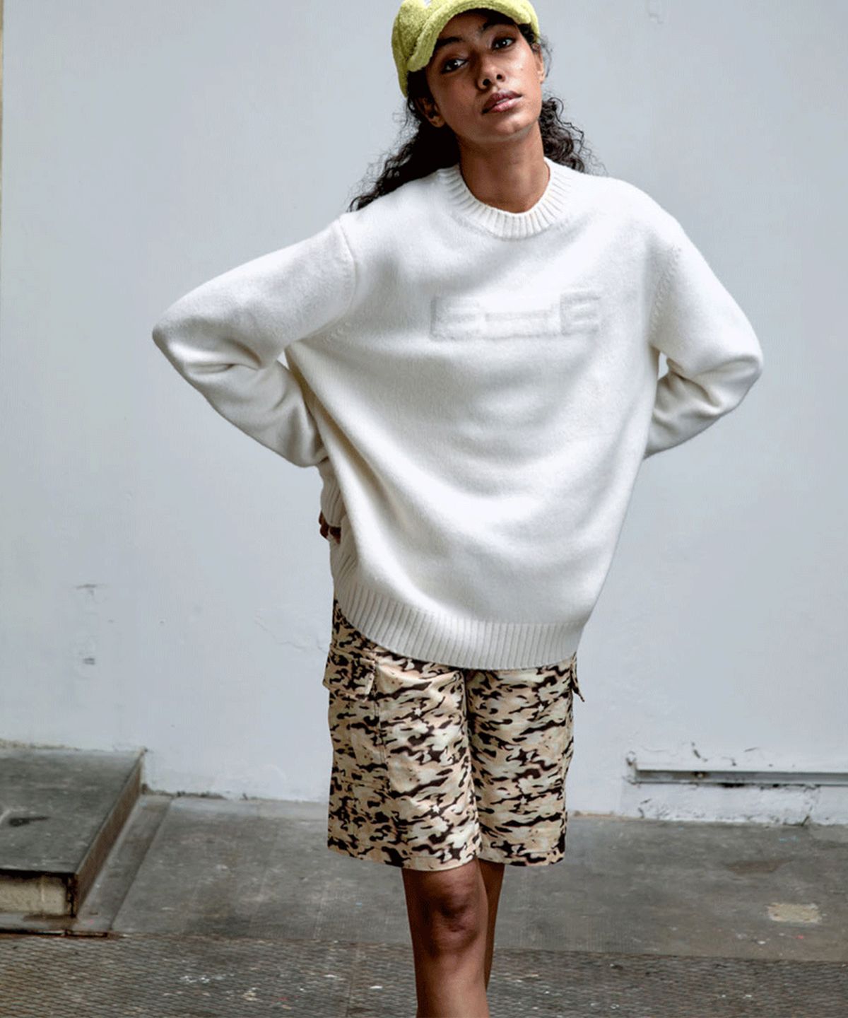 에르에르(ERER) DTP Cargo Shorts Tan