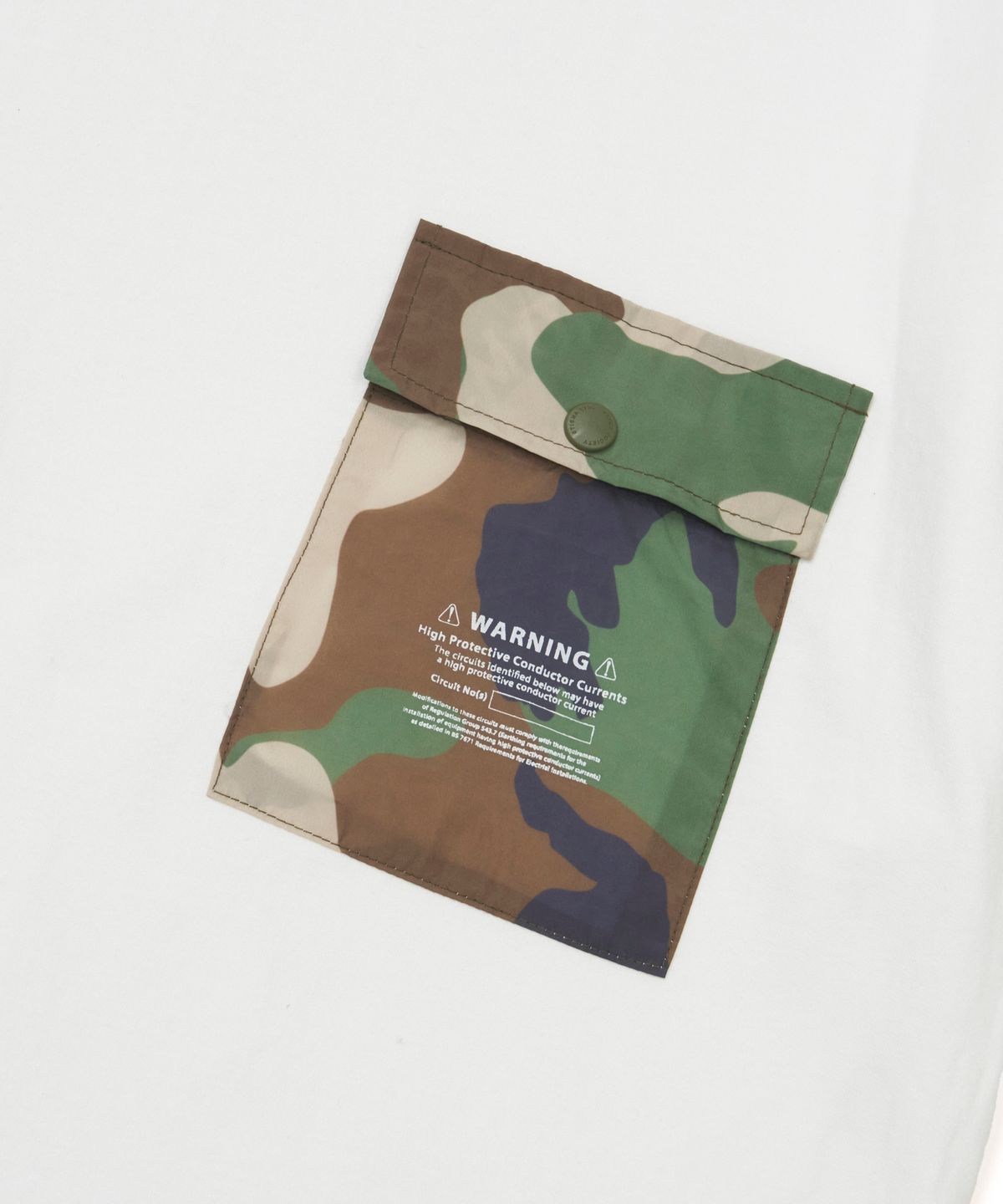 스티그마(STIGMA) Camouflage Pocket Semi-oversized T-shirts White