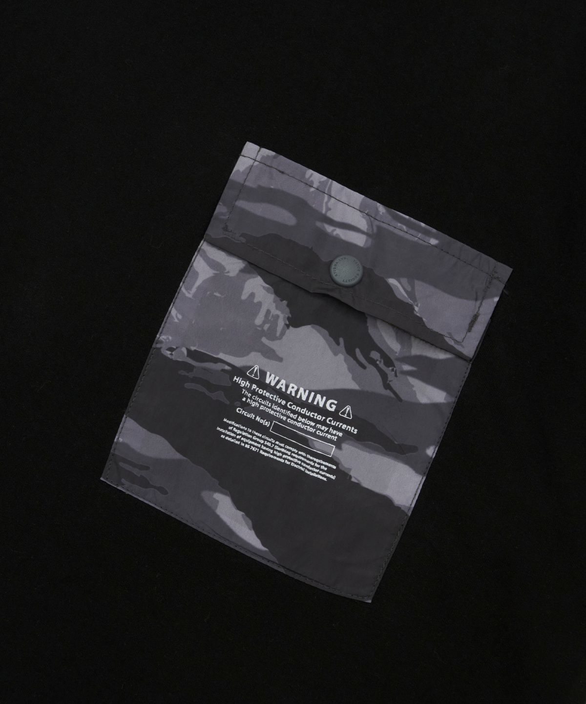스티그마(STIGMA) Tiger Camouflage Pocket Semi-oversized T-shirts Black