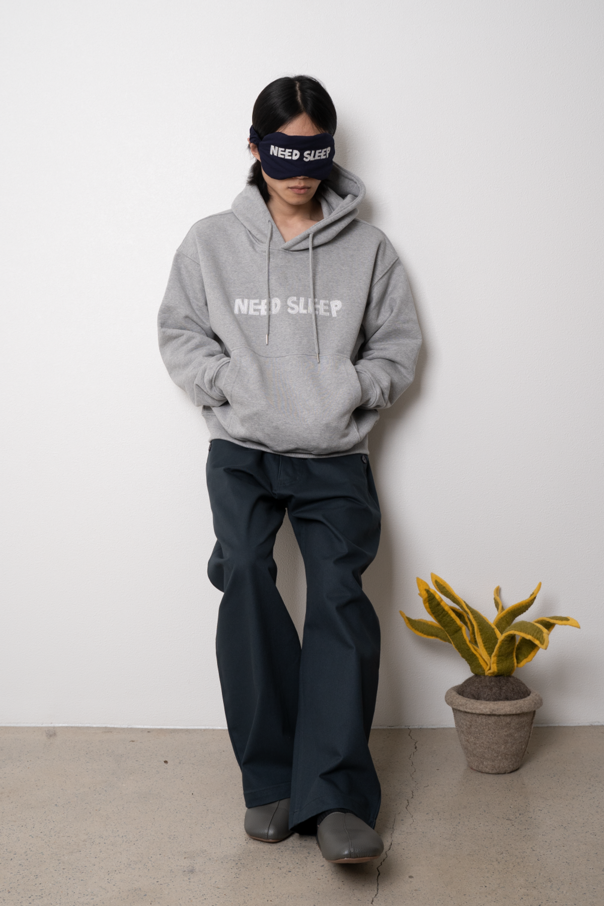 니드슬립(NEED SLEEP) need sleep hoodie [melange grey]
