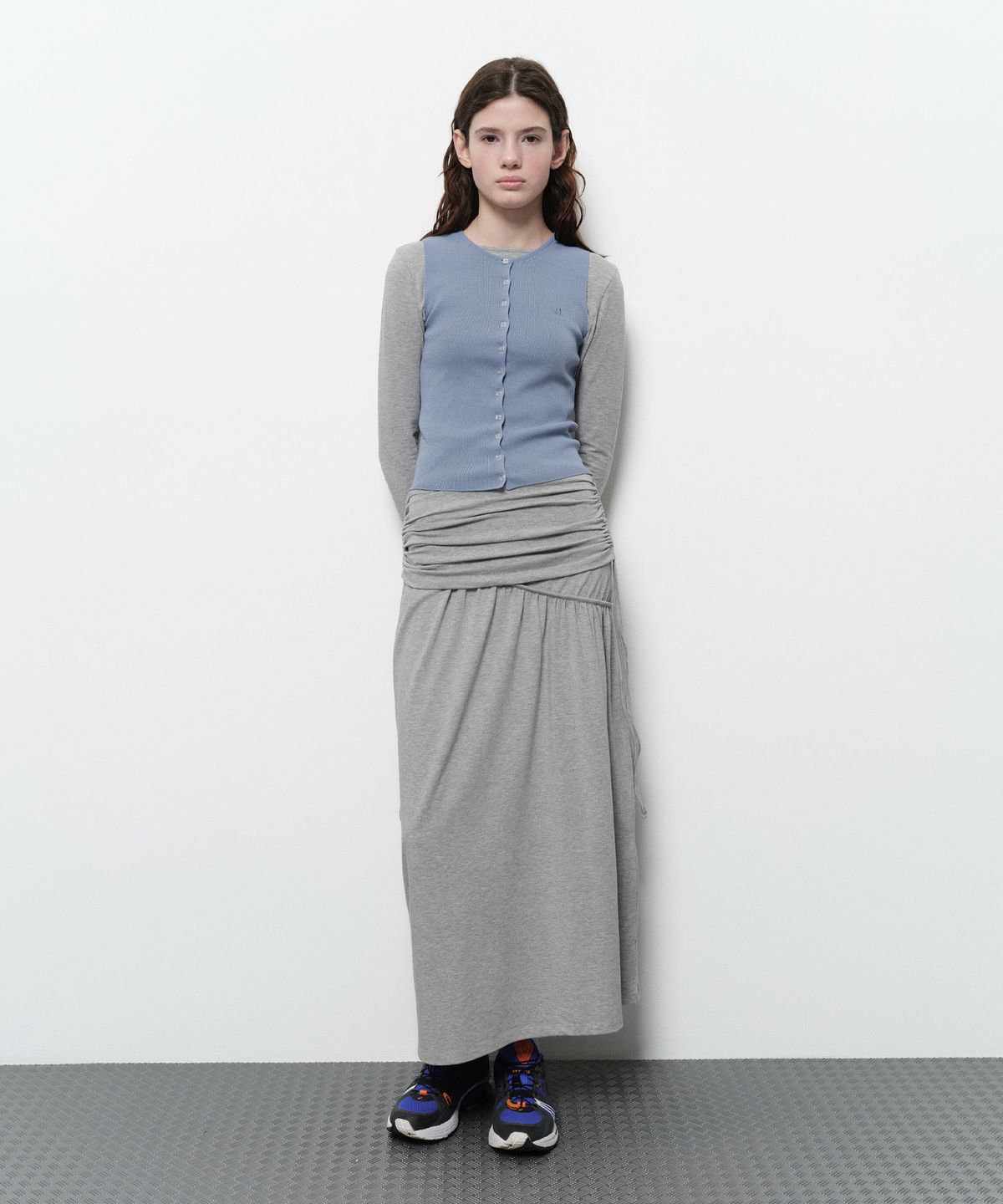다이애그널(DIAGONAL) FLOWER BUTTON KNIT VEST (blue)