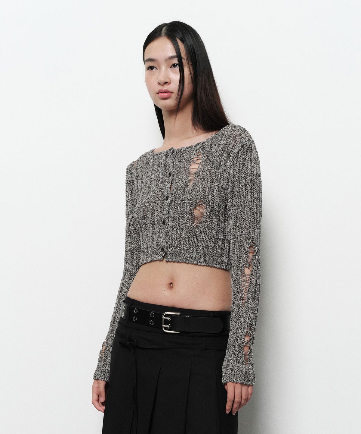 다이애그널(DIAGONAL) DAMAGE CROP CARDIGAN (black)