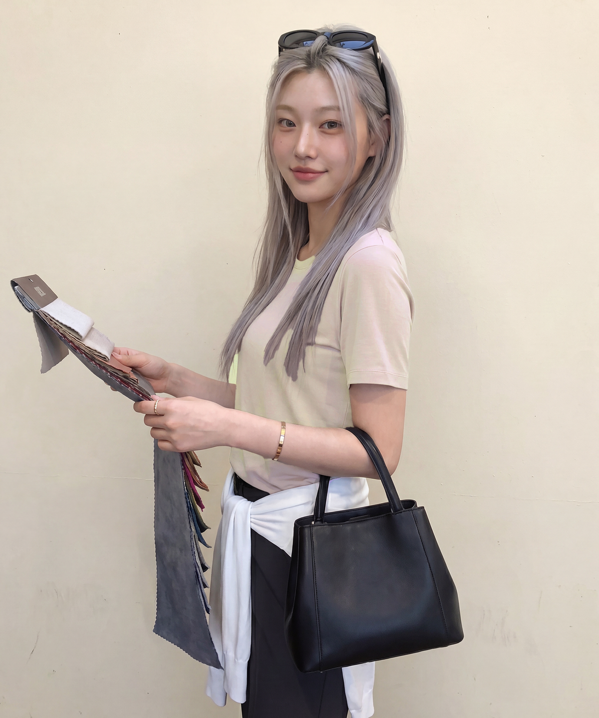 베이직하우스(BASIC HOUSE) 여성 모달 스판 크루넥 레귤러핏 반팔티셔츠 베이지