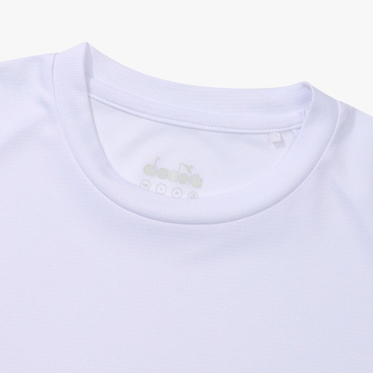 디아도라(diadora) 테크니컬 윙 테니스 반팔 티셔츠 WHITE