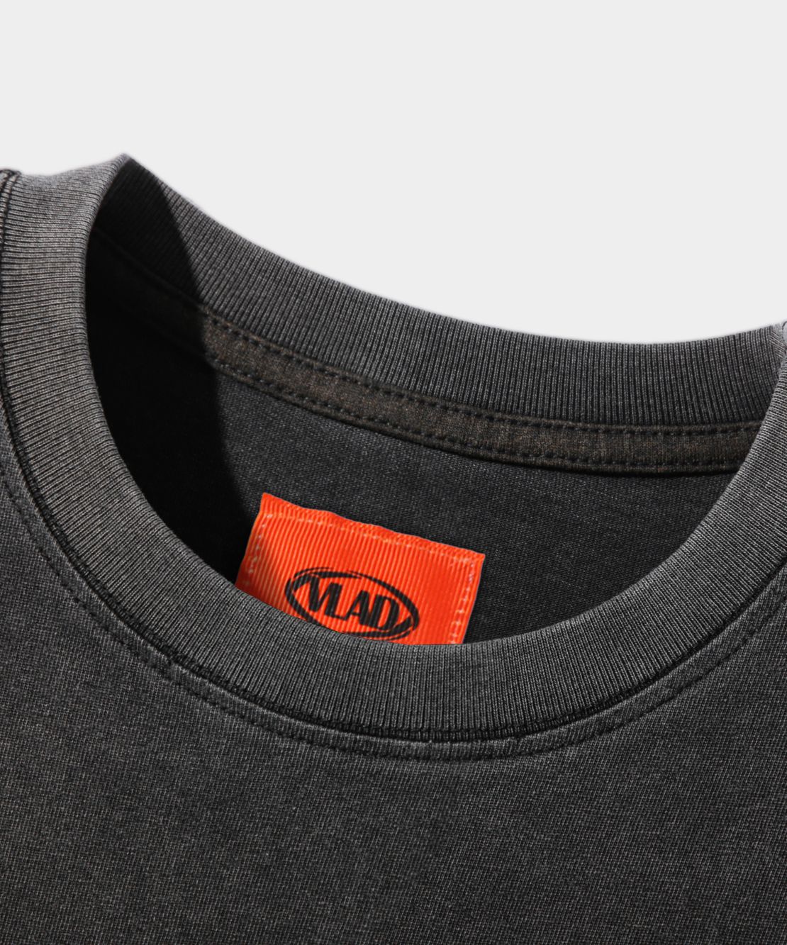 Tシャツ・カットソー DIMITRI BLACK VLAD Cut-Off Applique Short Sleeve T-Shirt Pig MUSINSA公式 | DIMITRI BLACK VLAD Cut-off Applique Short