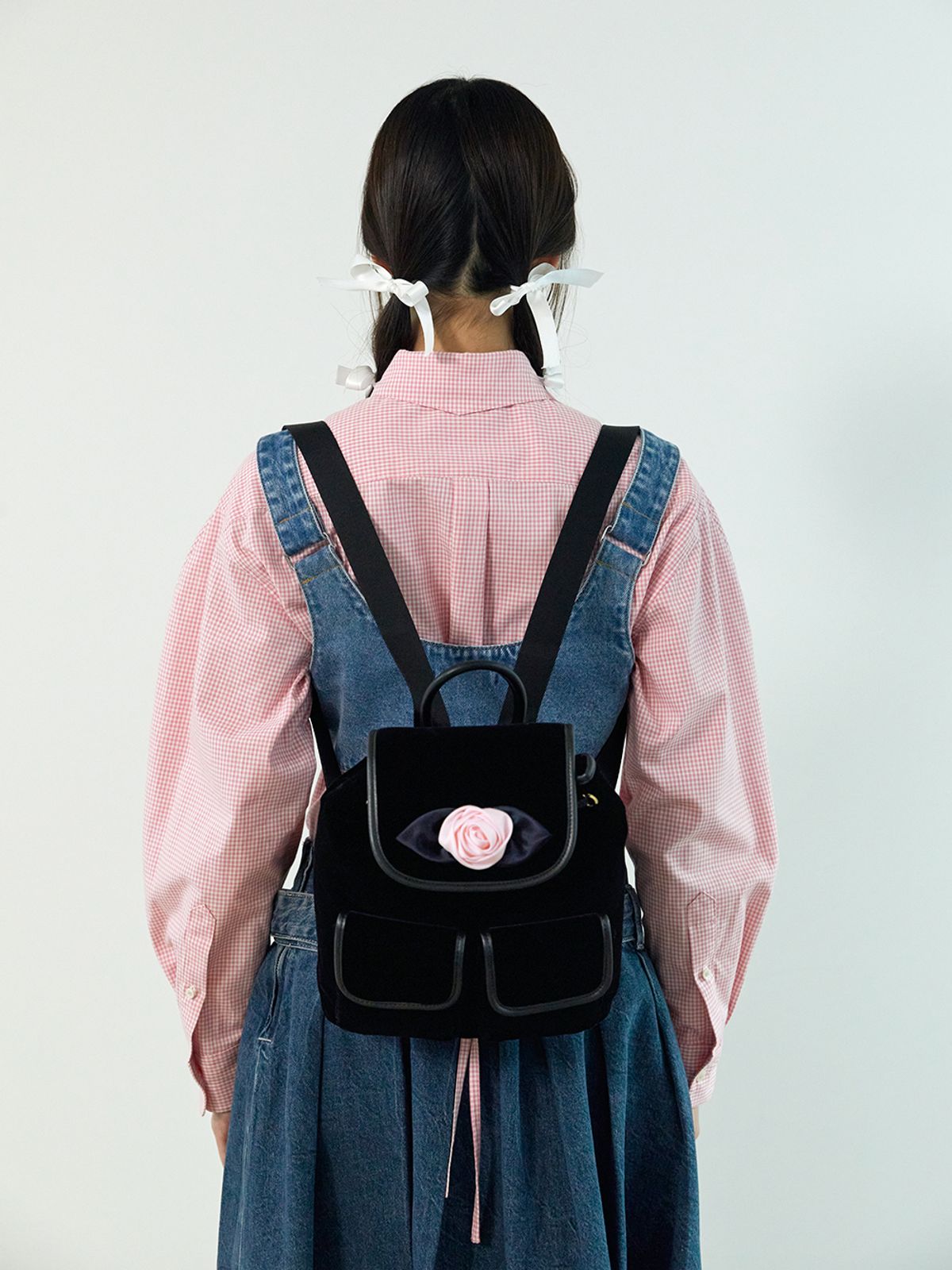 네프네프(NEFNEF) velvet rose corsage backpack_pink