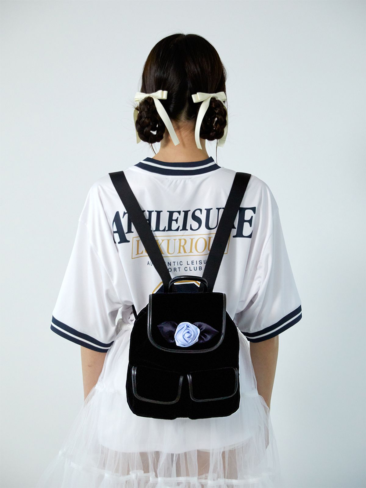 네프네프(NEFNEF) velvet rose corsage backpack_blue
