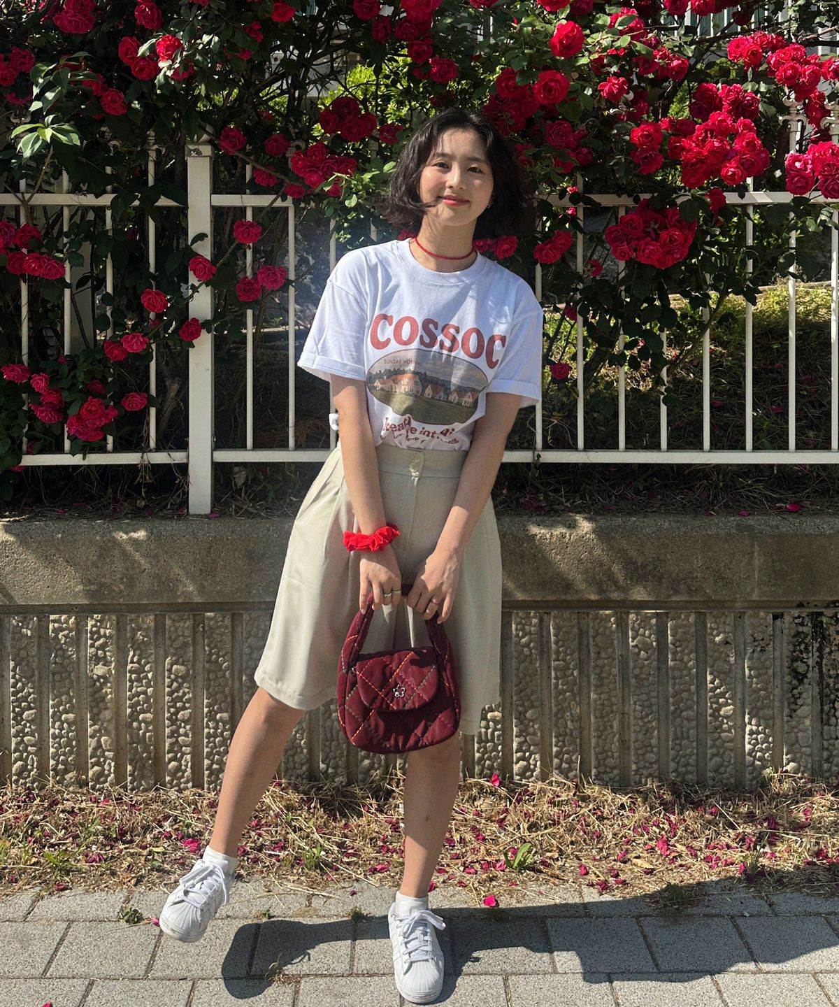 빼빼(BBAEBBAE) 뒷밴딩 투핀턱 와이드핏 5부 버뮤다 팬츠
