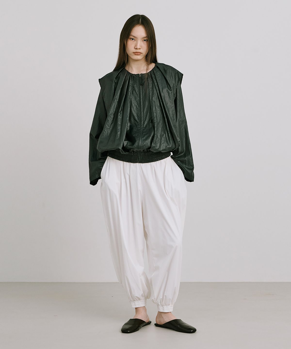 분더캄머(WNDERKAMMER) Shirred Moon Jar Jumper_Black (주름달항아리 점퍼_블랙)