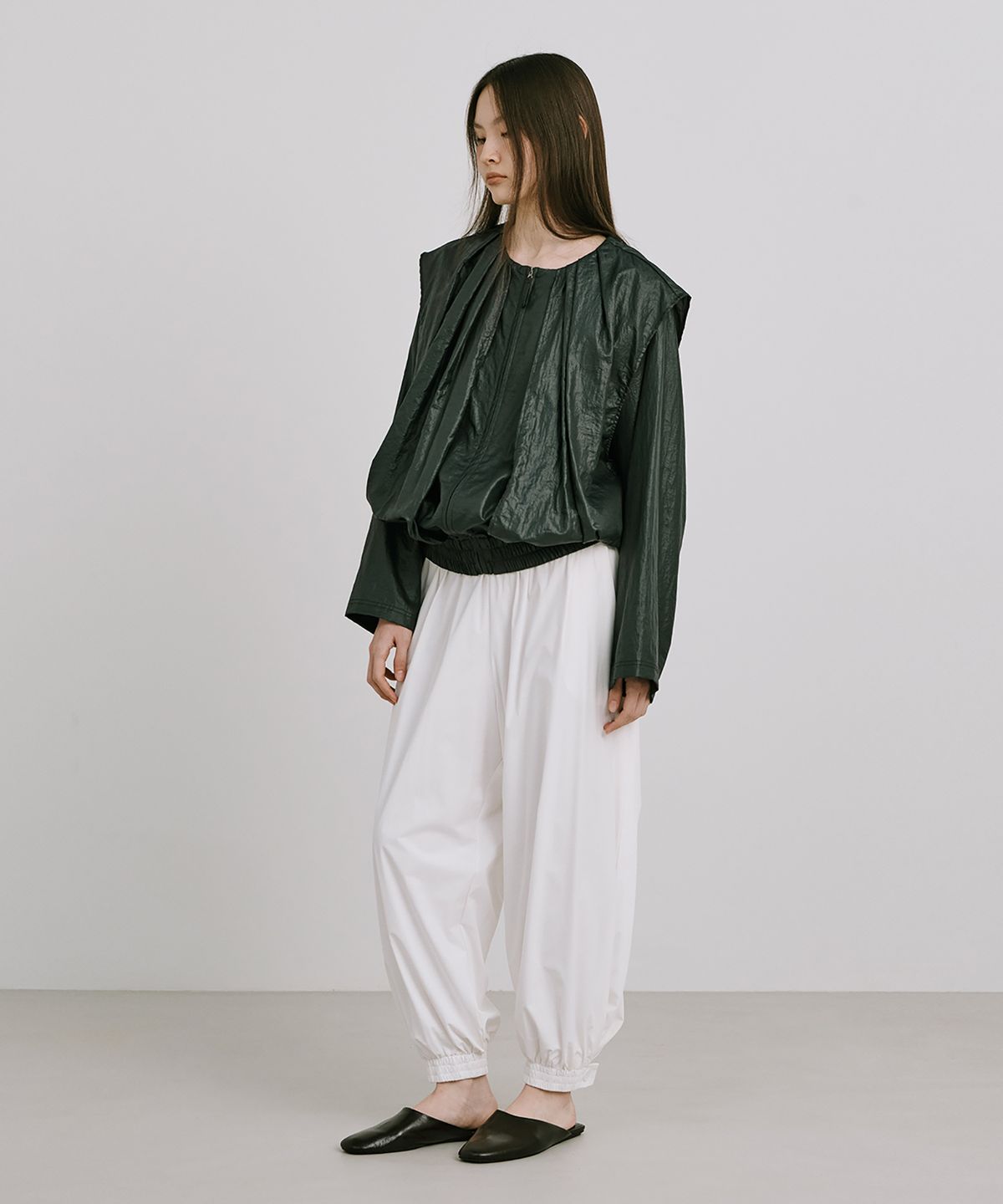 분더캄머(WNDERKAMMER) Shirred Moon Jar Jumper_Black (주름달항아리 점퍼_블랙)