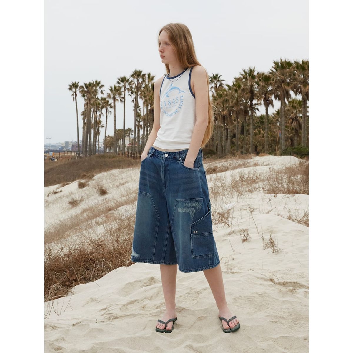 샌드 사운드(SAND SOUND) (UNISEX) 디스트로이드 카펜터 데님 버뮤다 숏츠  블루