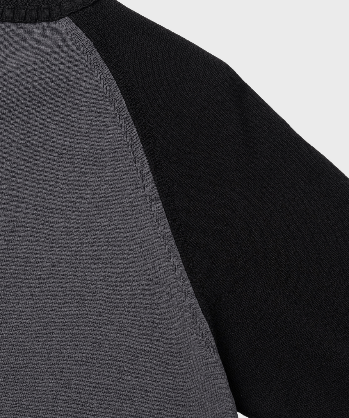 넌블랭크(NONBLANK) 래글런 HS 니트_DARK GREY/BLACK