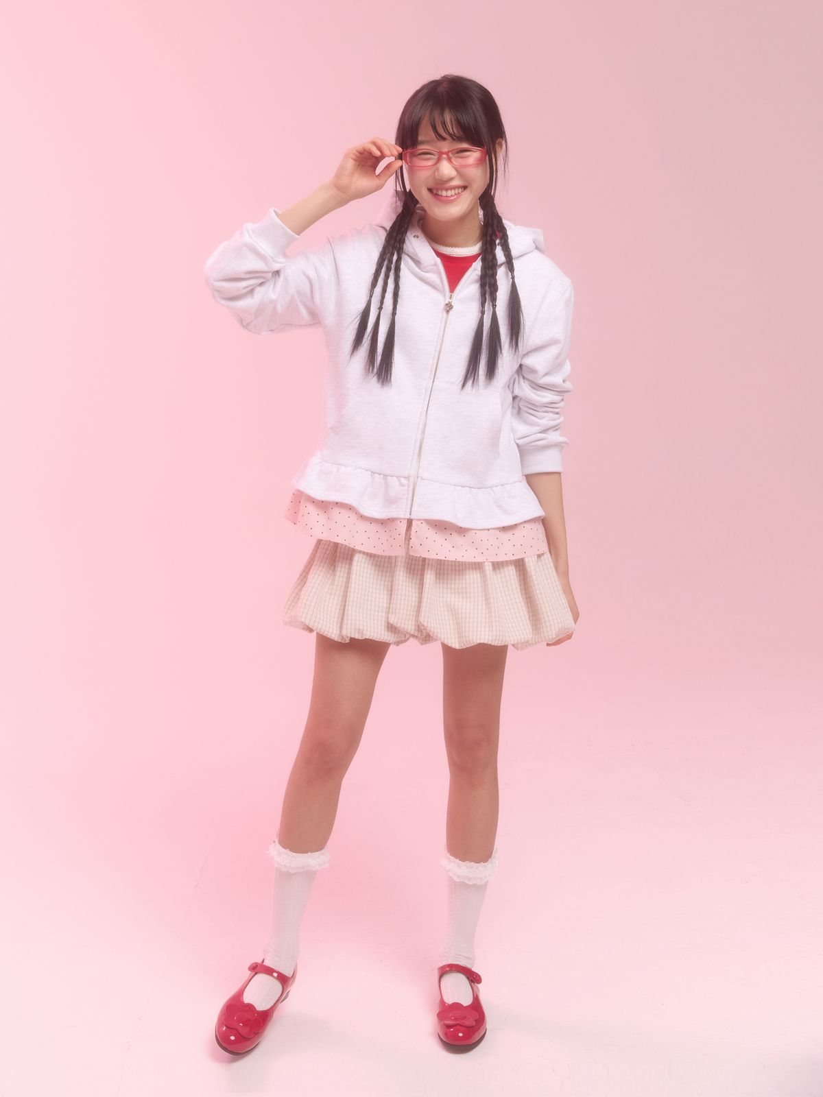 네프네프(NEFNEF) layerd ruffle hoodie_white melange