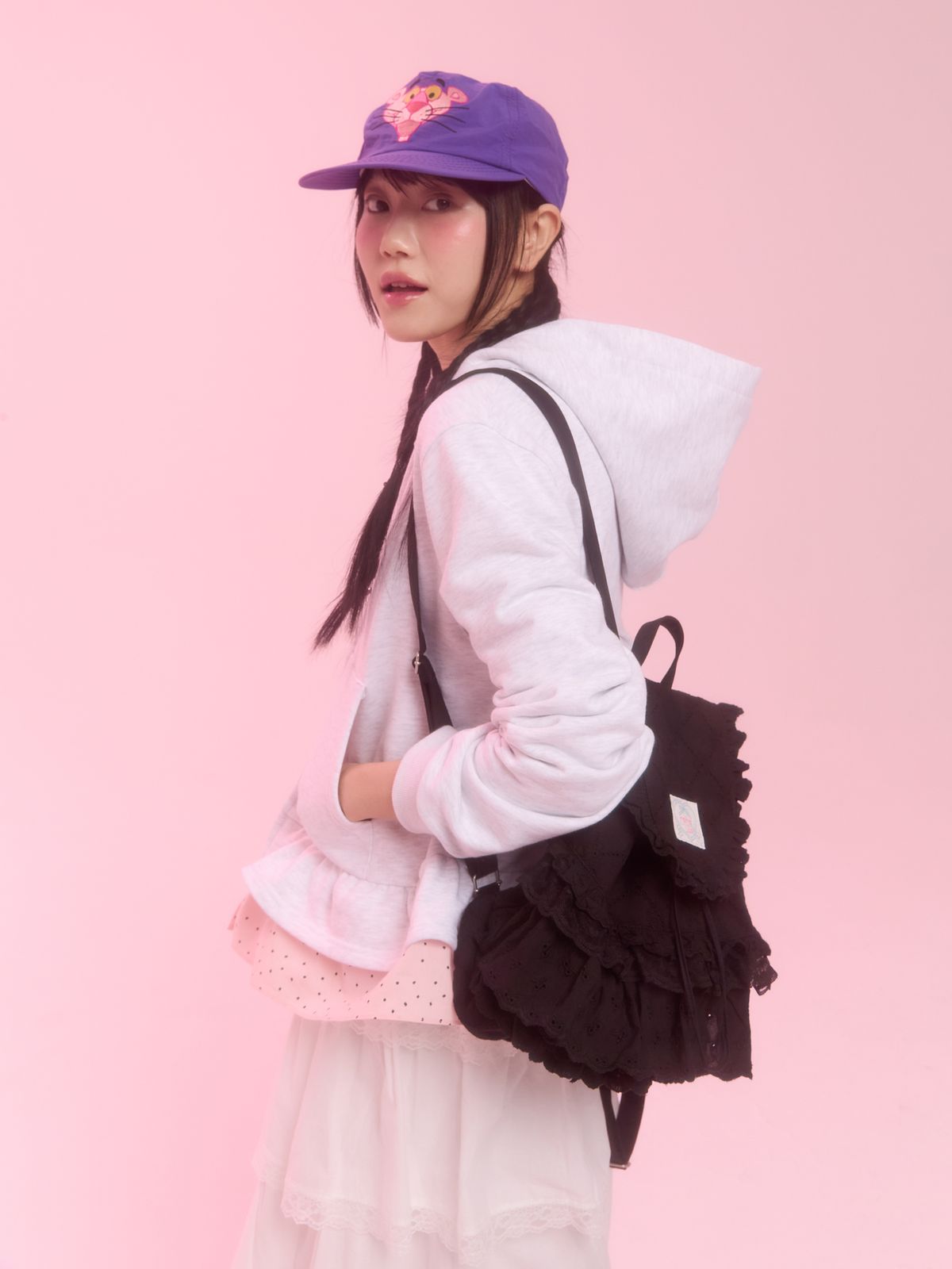 네프네프(NEFNEF) layerd ruffle hoodie_white melange