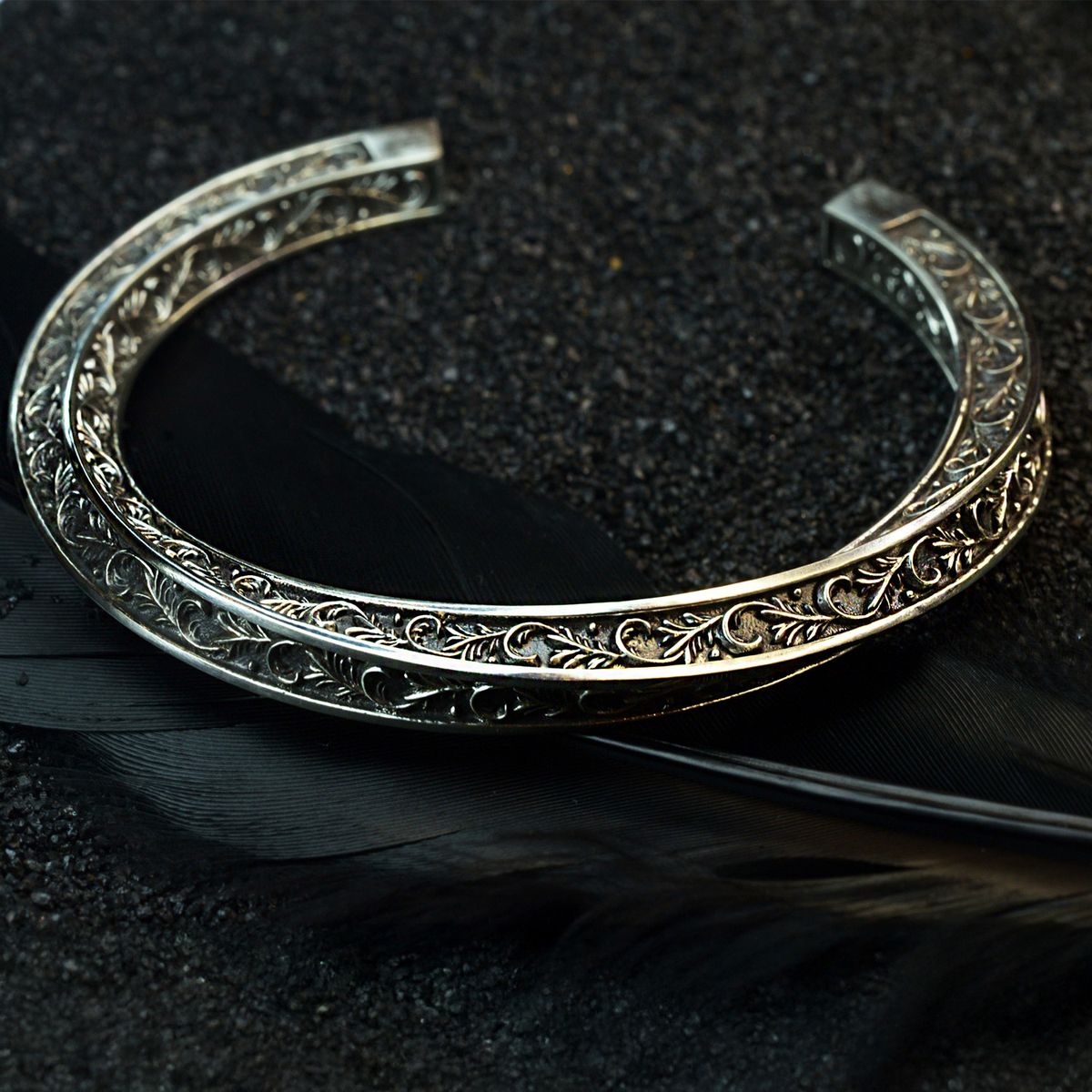패스 미 바이(PASS ME BY) Infinity Bangle
