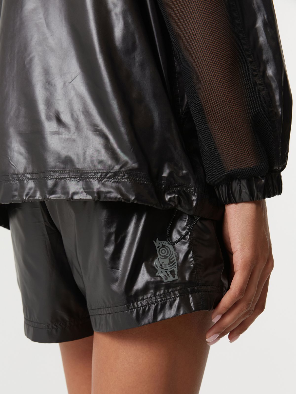골스튜디오(GOALSTUDIO) GLOSSY HOODED LIGHTWEIGHT JACKET-BLACK