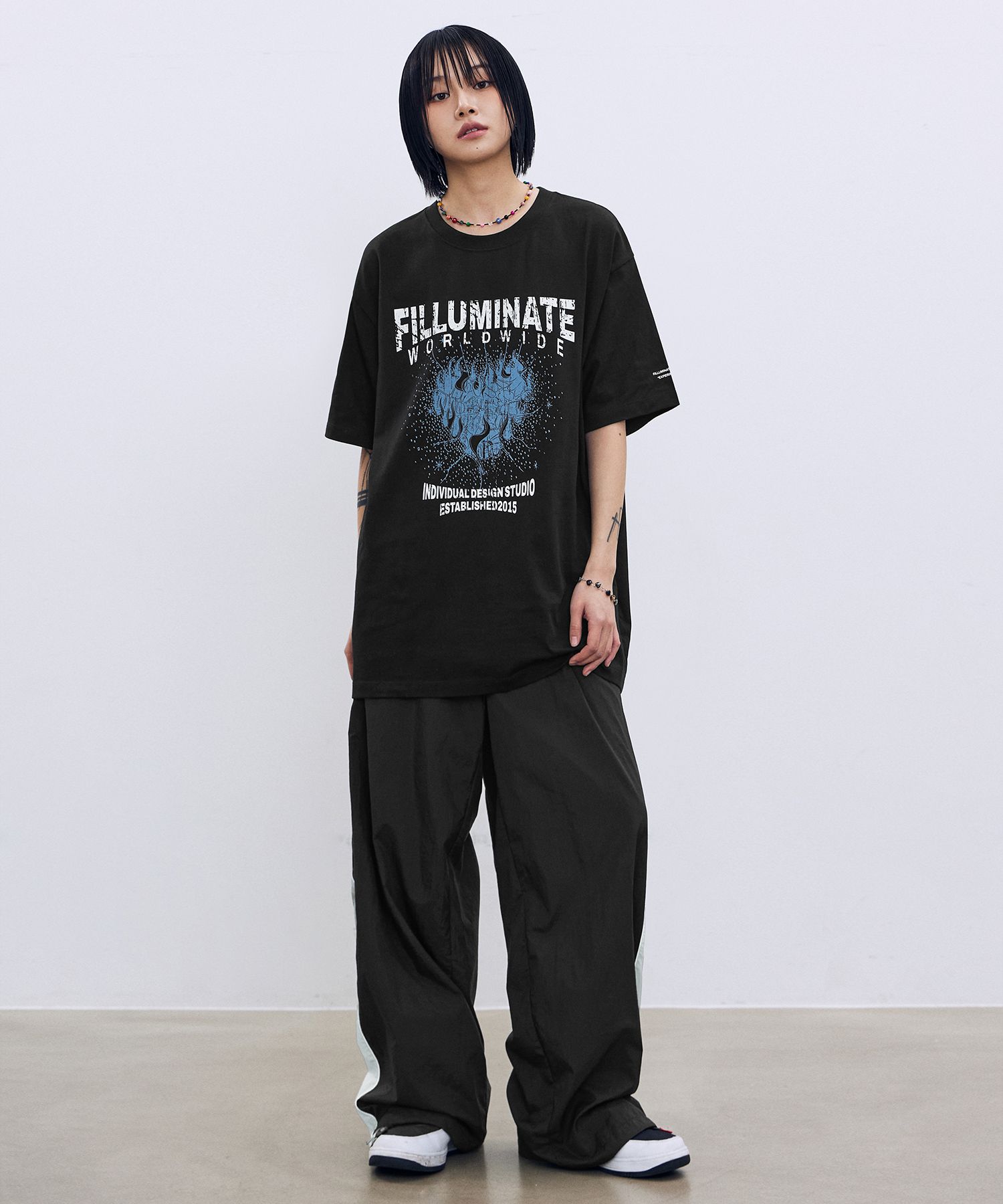 Tシャツ・カットソー [FILLUMINATE] Burning Heart T-shirt MUSINSA | FILLUMINATE Burning Heart T-Shirt-Black