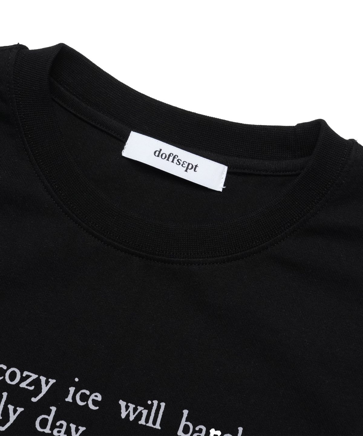 도프셉(DOFFSEPT) Floral Whisper T-shirts in Black