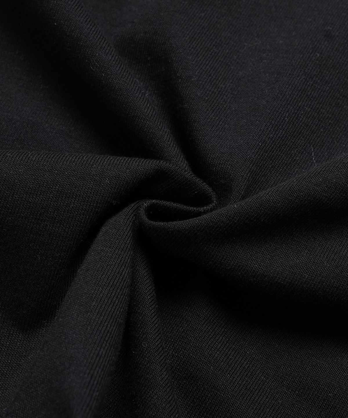 도프셉(DOFFSEPT) Floral Whisper T-shirts in Black