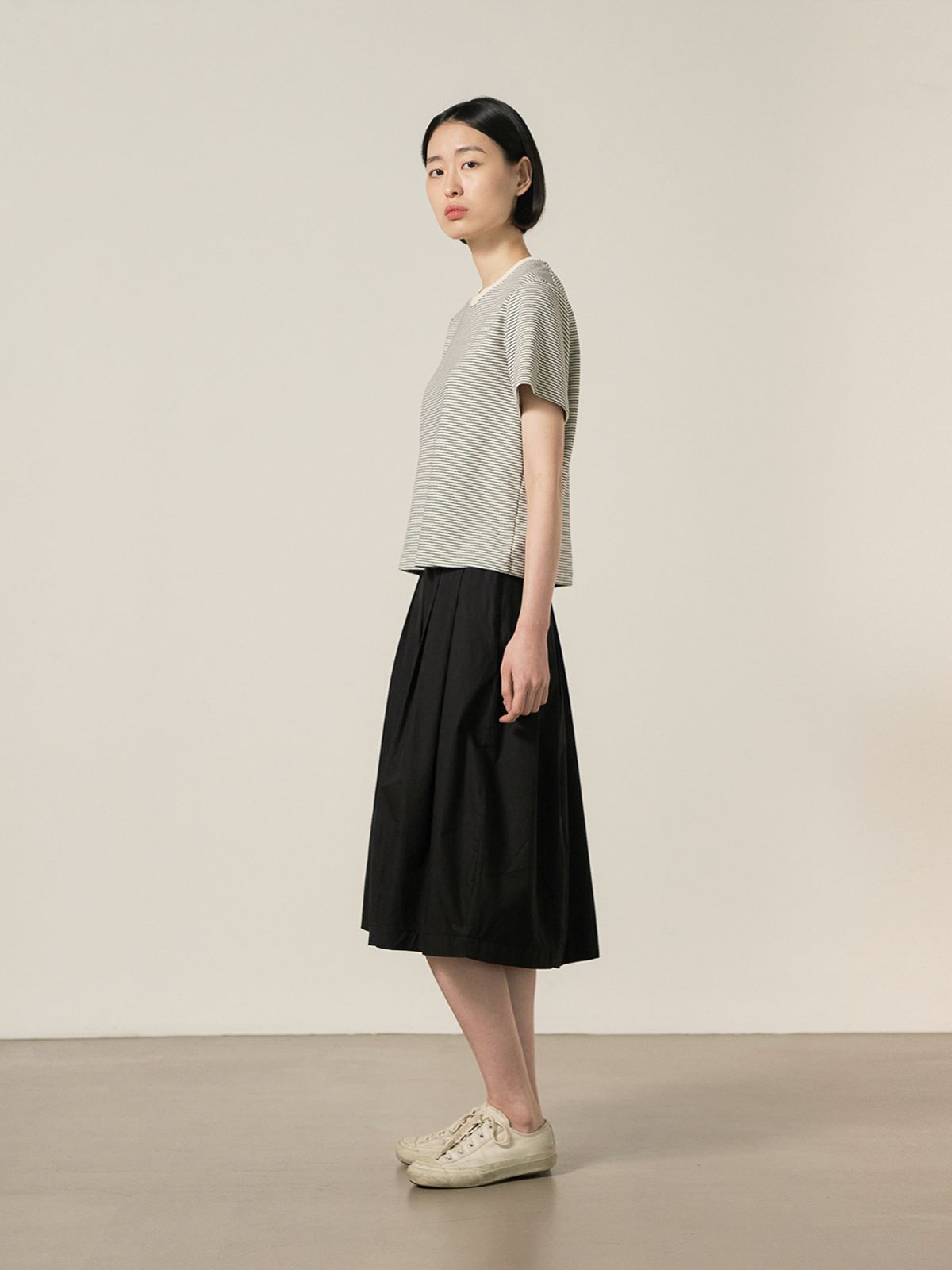 러프사이드 화이트라벨(ROUGH SIDE WHITE LABEL) 24SS Soft Stripe 1/2 T-Shirt Marshmallow